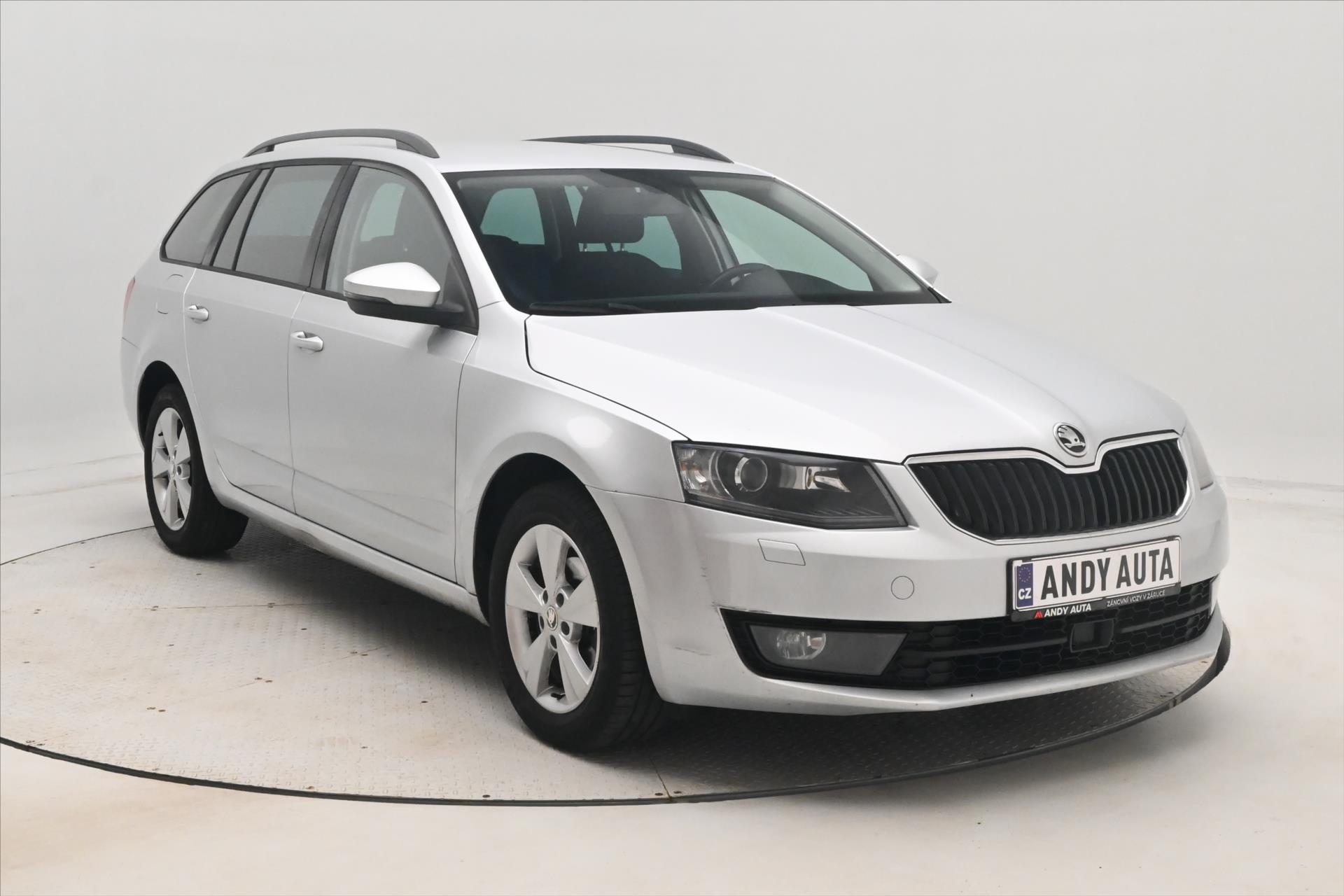 Hlavní fotografie vozu Škoda Octavia 1,6 TDI 81kW plně pojízdné na ND (3)