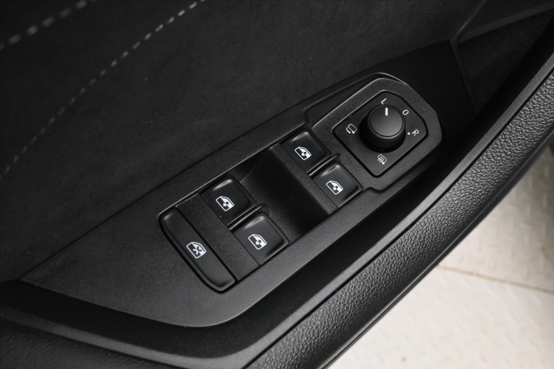 Main photo of the car Skoda Kodiaq 2,0 TDI 147KW DSG 4x4 SportLINE Záruka až 5 let (26)
