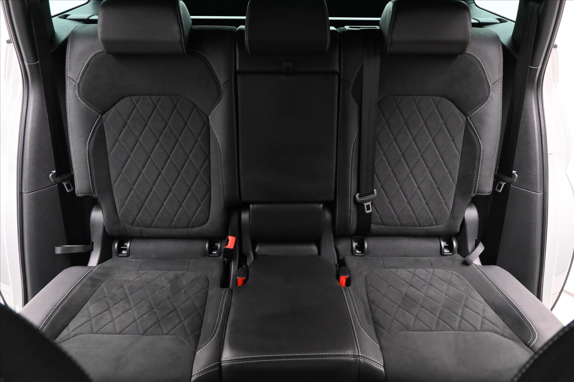 Main photo of the car Skoda Kodiaq 2,0 TDI 147KW DSG 4x4 SportLINE Záruka až 5 let (29)