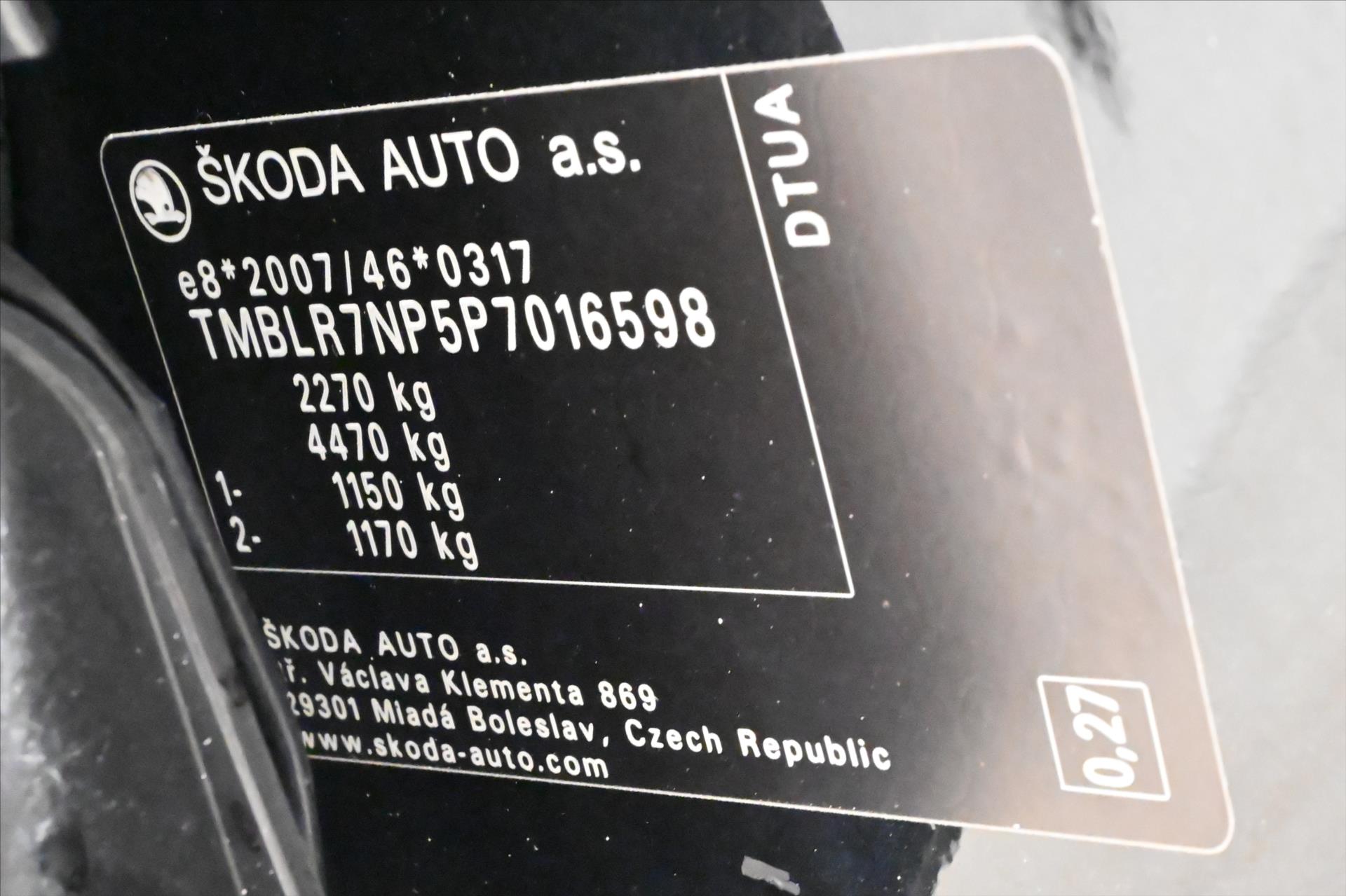 Hlavní fotografie vozu Škoda Superb 2,0 TDI 147 kW DSG 4x4 NEZ.TOPENÍ Záruka až 5 let (12)