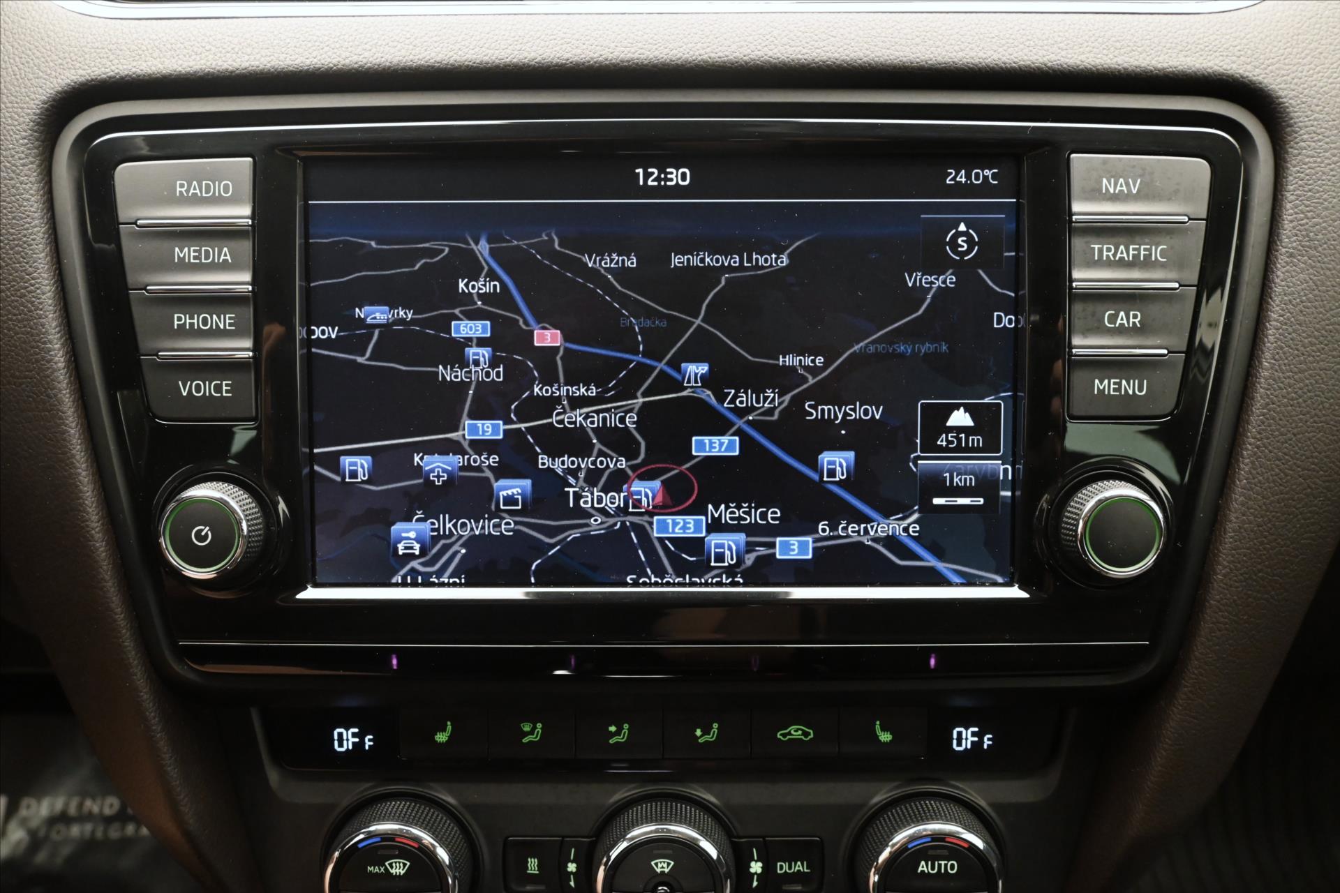 Main photo of the car Skoda Octavia 2.0 TDI 135kW L&K DSG 4x4 Warranty up to 5 years (19)
