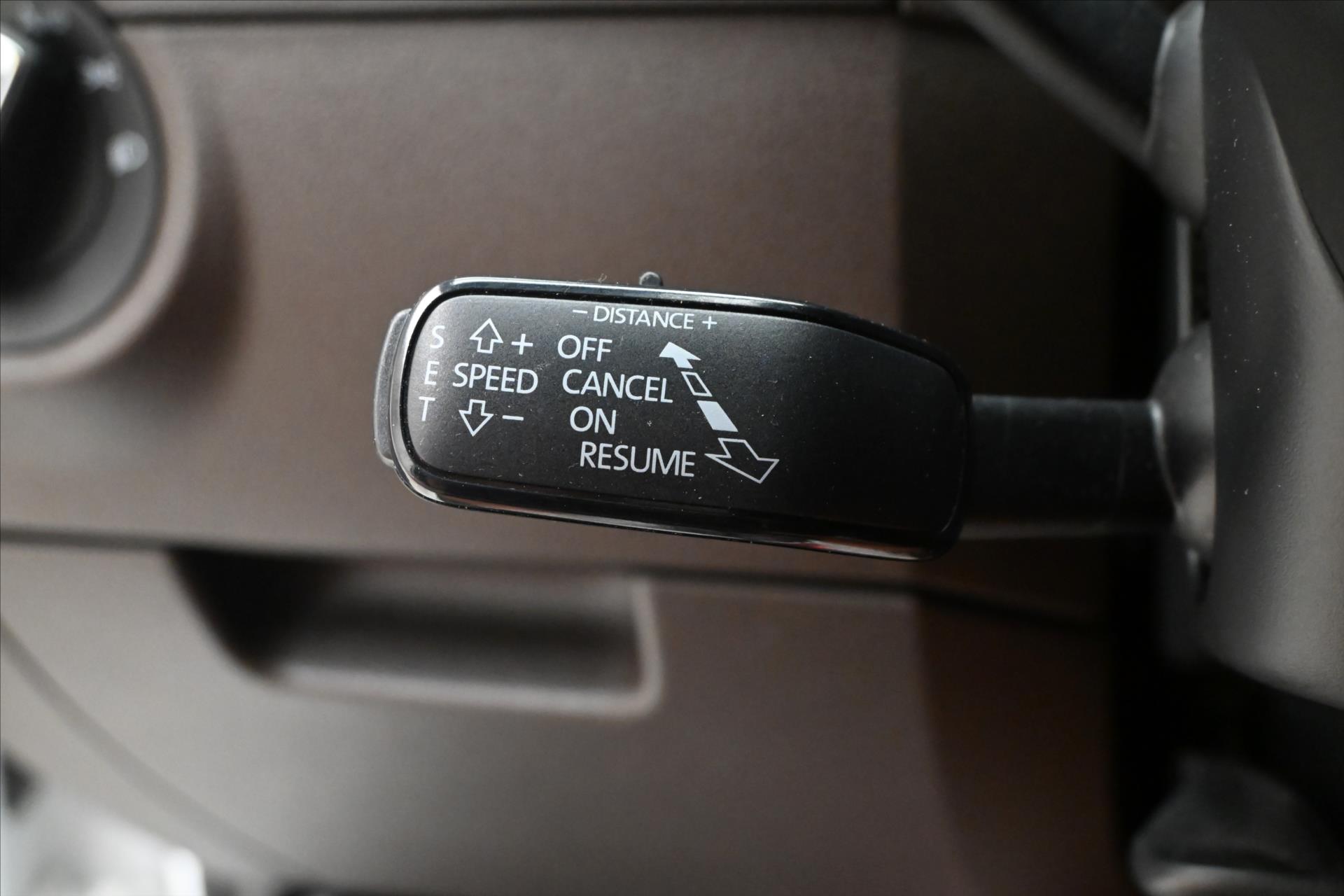 Main photo of the car Skoda Octavia 2.0 TDI 135kW L&K DSG 4x4 Warranty up to 5 years (23)
