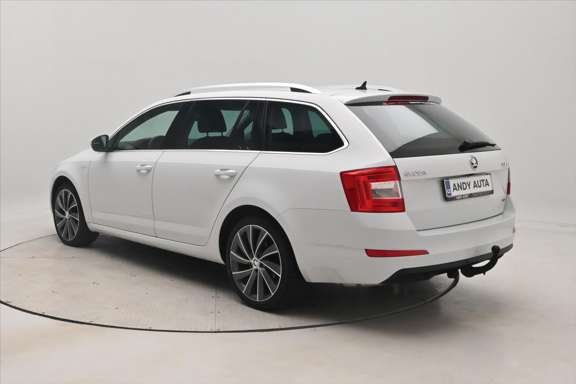 Hlavní fotografie vozu Škoda Octavia 2,0 TDI 135kW L&K DSG 4x4 Záruka až 5 let (8)
