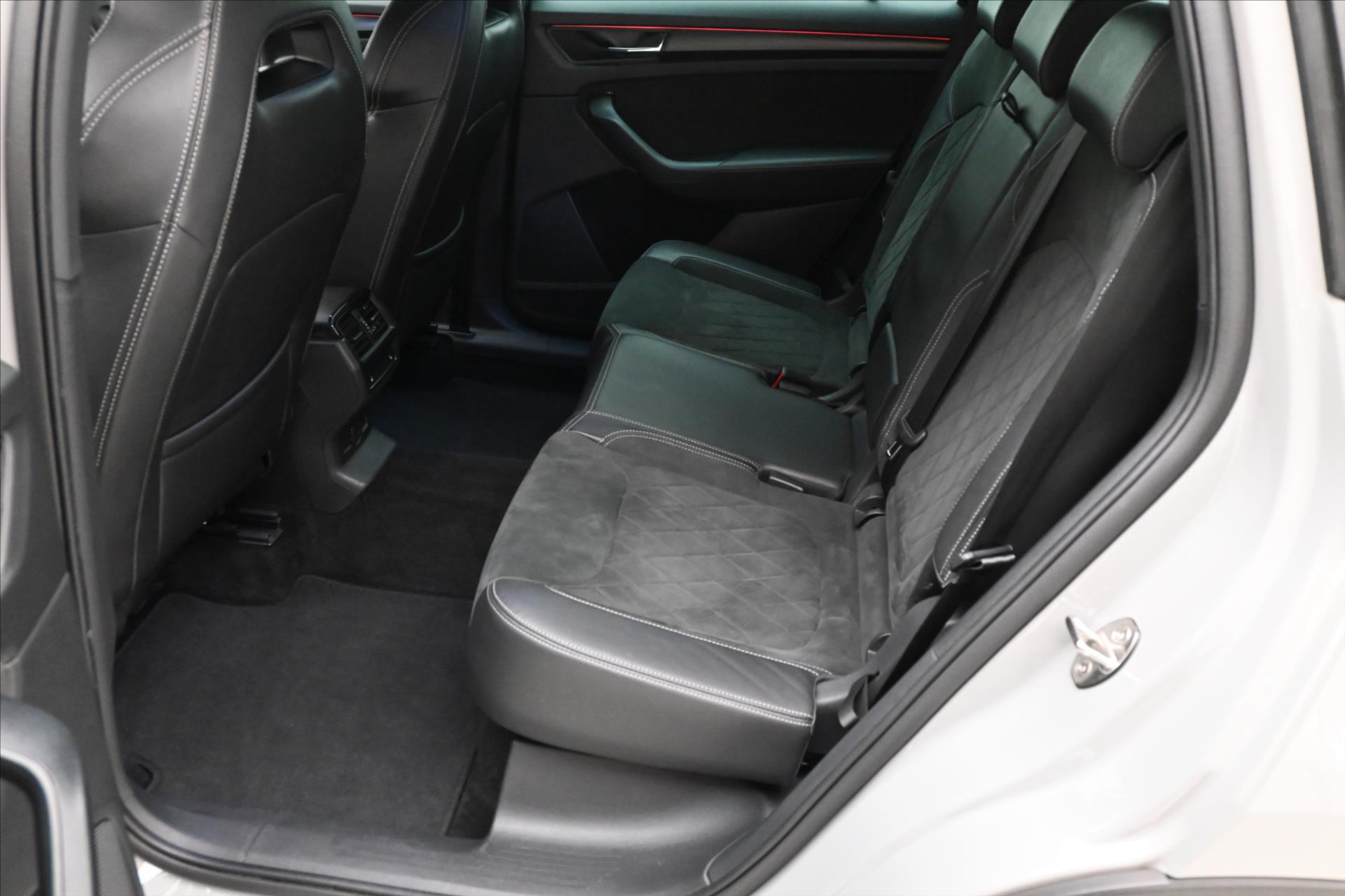Main photo of the car Skoda Kodiaq 1,5 TSI 110 kW SPORT LINE Záruka až 5 let (14)