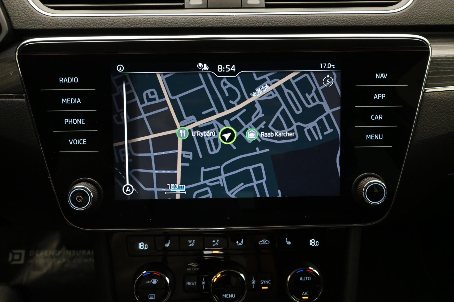 Hlavní fotografie vozu Škoda Superb 2,0 TDI 147 kW DSG 4x4 Style Záruka až 5 let (20)