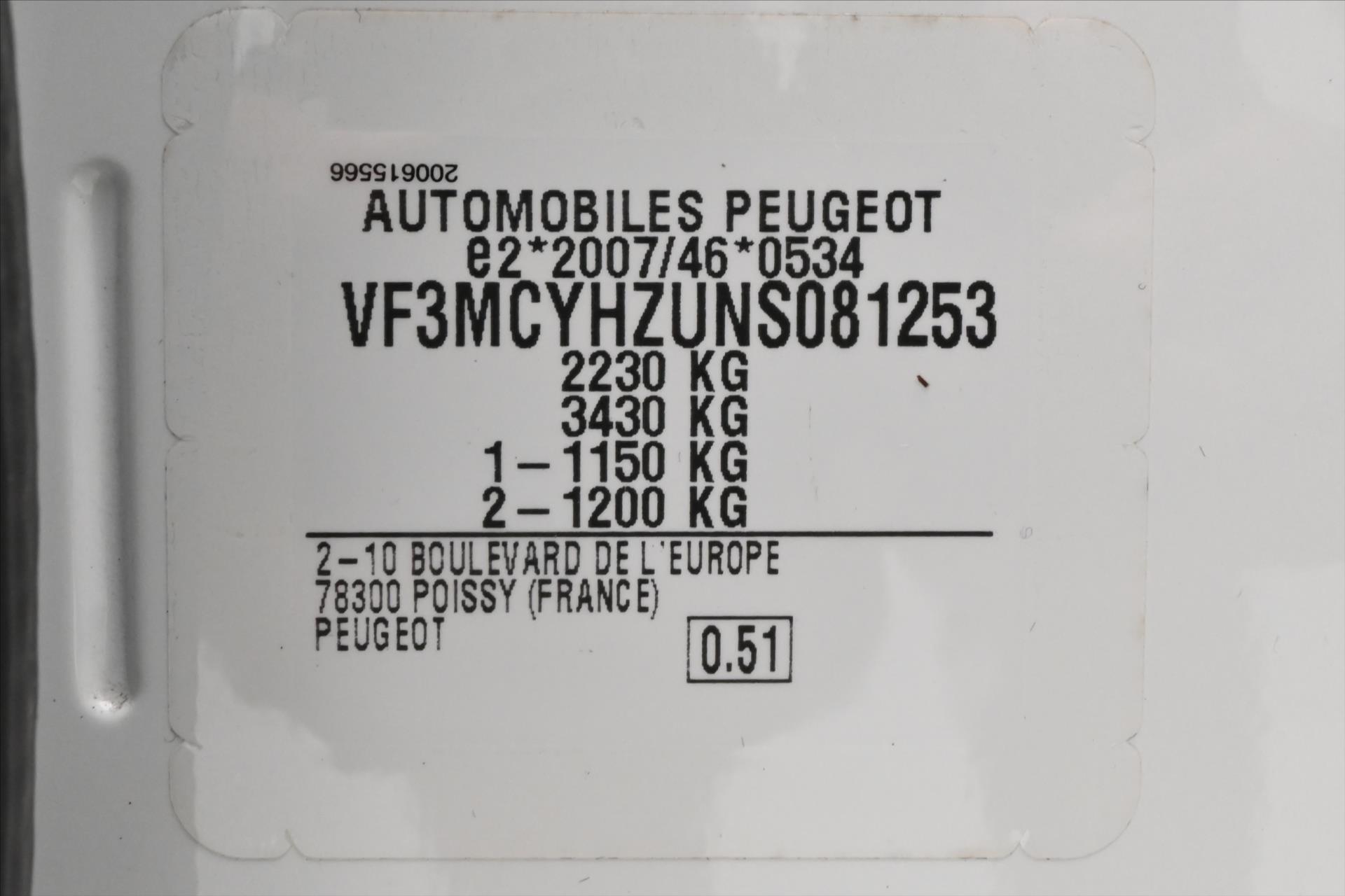 Main photo of the car Peugeot 5008 1,5 HDI 96 kW EAT8 7Míst ALLURE Záruka až 5 let (12)