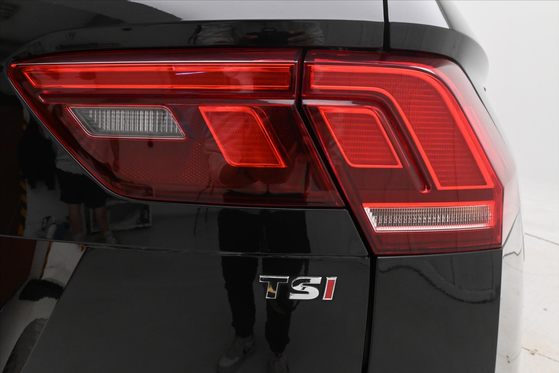 Main photo of the car Volkswagen Tiguan allspace 1.4 TSI 110kW Towable Warranty up to 5 years (29)