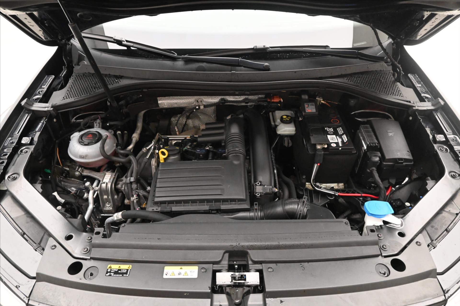 Hlavní fotografie vozu Volkswagen Tiguan Allspace 1,4 TSI 110kW Tažné Záruka až 5 let (9)