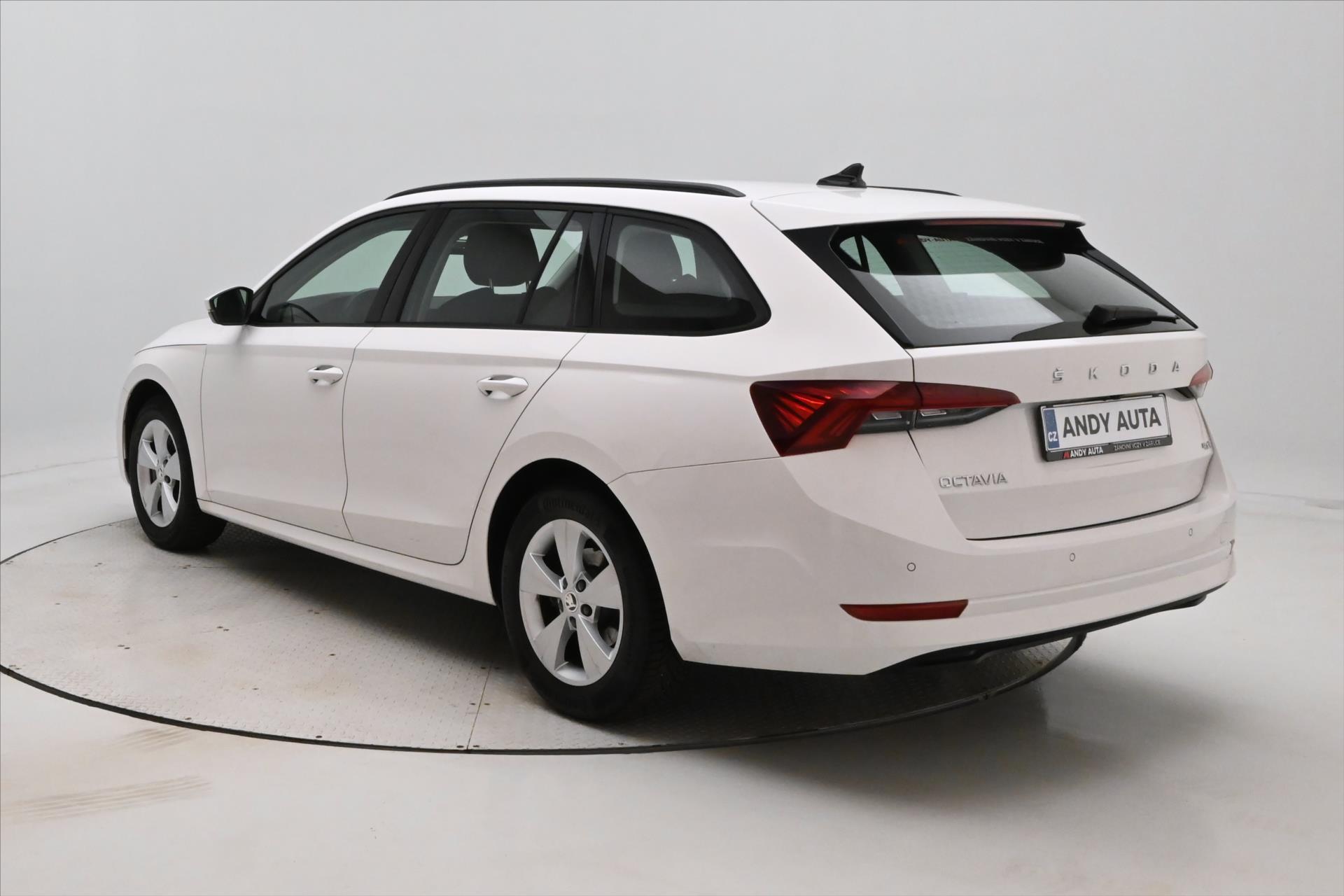 Hlavní fotografie vozu Škoda Octavia 2,0 TDI 110kW 4x4 DSG Ambition Záruka až 5 let (7)