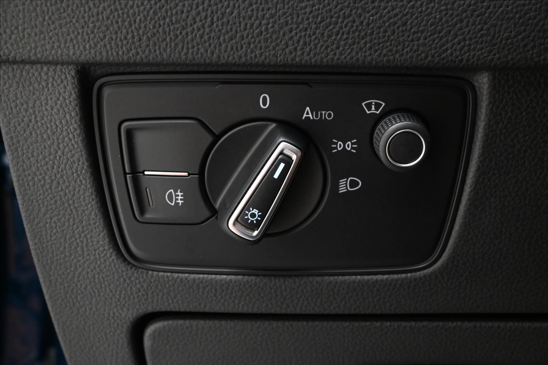 Hlavní fotografie vozu Volkswagen Passat 1,4 GTE TSI 160 kW DSG Záruka až 5 let (28)