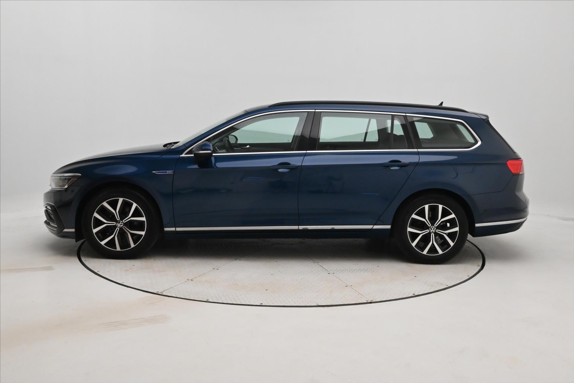 Hlavní fotografie vozu Volkswagen Passat 1,4 GTE TSI 160 kW DSG Záruka až 5 let (9)