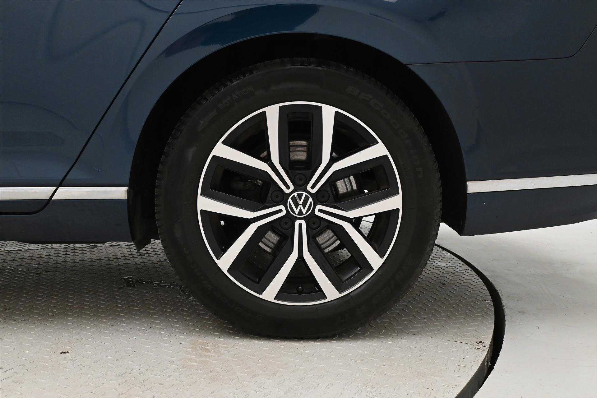 Hlavní fotografie vozu Volkswagen Passat 1,4 GTE TSI 160kW DSG Záruka až 5 let (33)