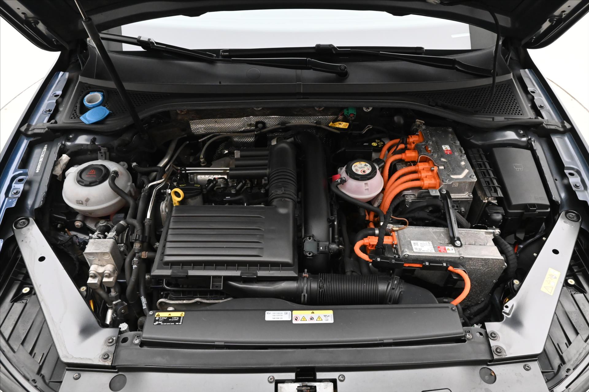 Hlavní fotografie vozu Volkswagen Passat 1,4 GTE TSI 160kW DSG Záruka až 5 let (9)