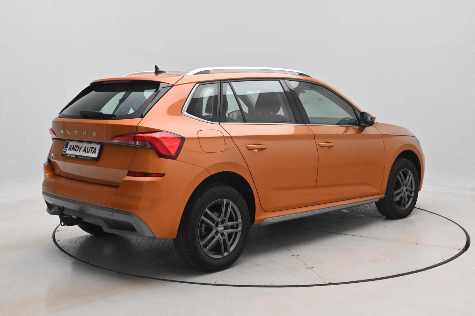 Hlavní fotografie vozu Škoda Kamiq 1,0 TSI 81kW Tažné Záruka až 5 let (5)