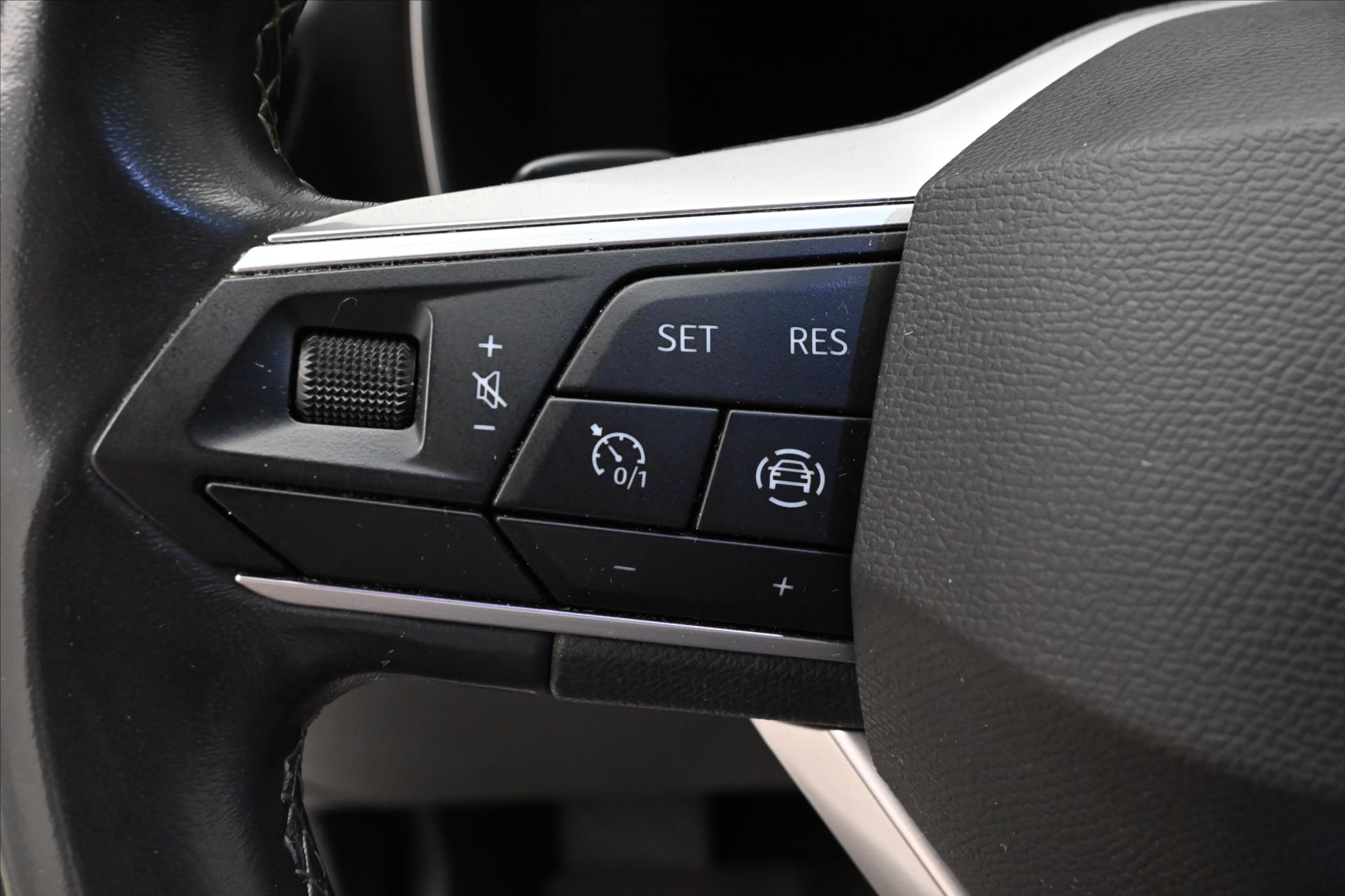 Hlavní fotografie vozu Seat Leon 2,0 TDI 110 kW DSG Style Záruka až 5 let (24)