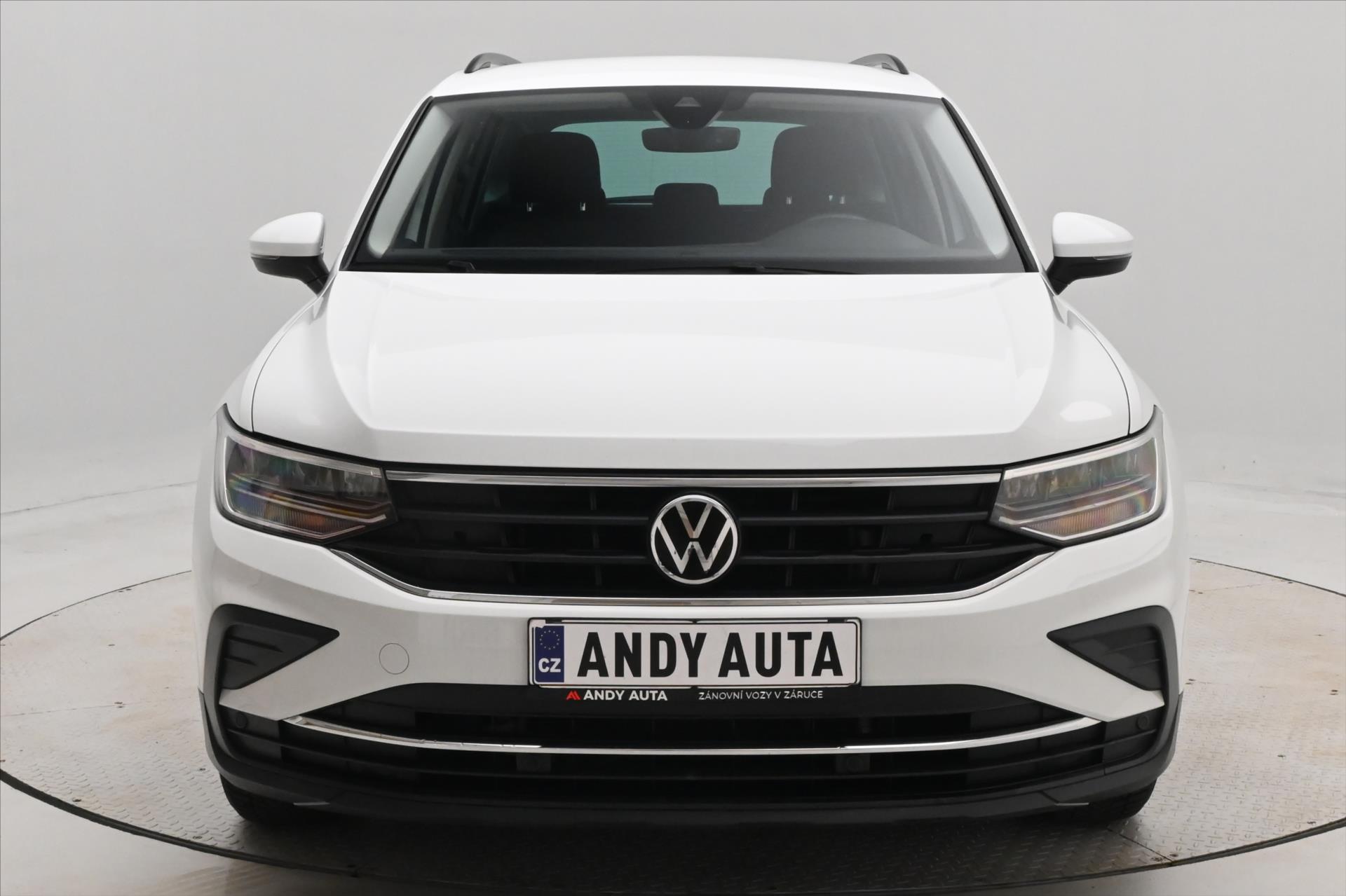 Hlavní fotografie vozu Volkswagen Tiguan 2,0 TDI 110 kW DSG Life Záruka až 5 let (2)