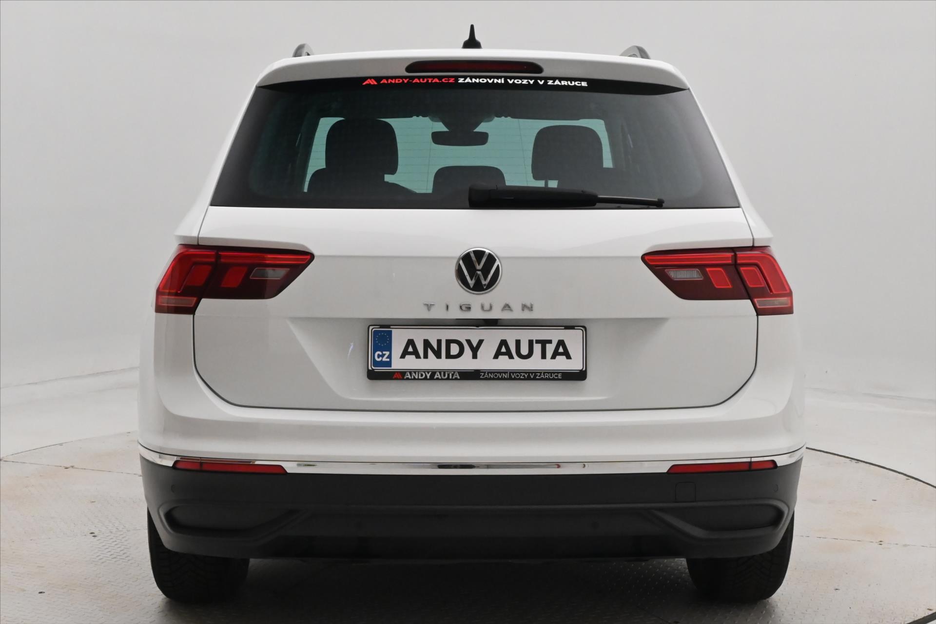 Hlavní fotografie vozu Volkswagen Tiguan 2,0 TDI 110 kW DSG Life Záruka až 5 let (6)