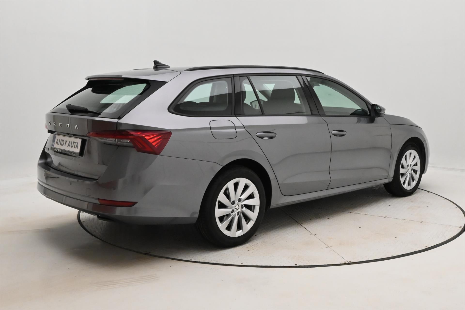 Main photo of the car Skoda Octavia 2.0 TDI 110 KW DSG EL.KUFR Warranty up to 5 years (5)