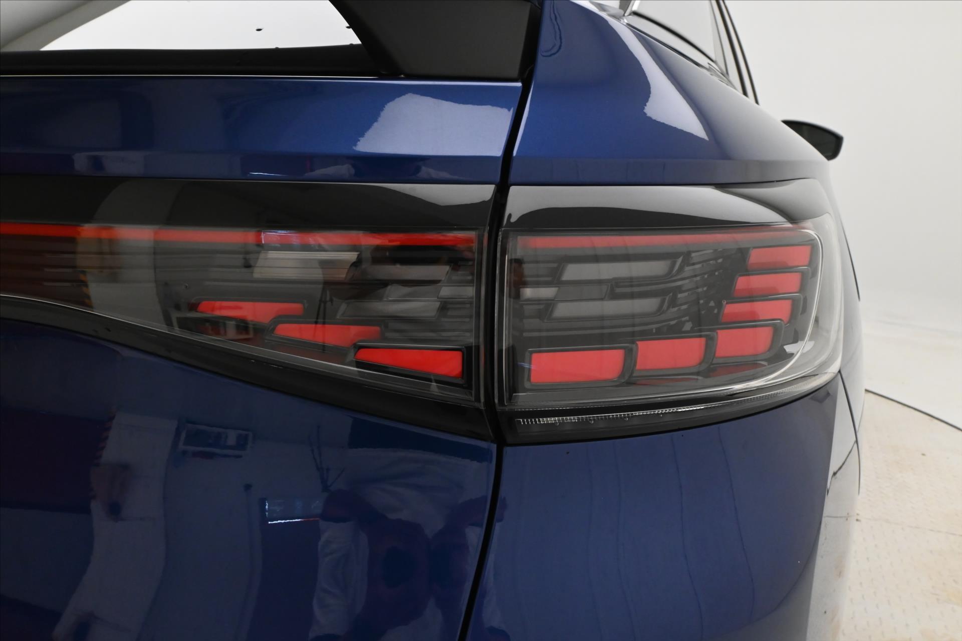Hlavní fotografie vozu Volkswagen ID.5 Pro Perfo. 150kW 77kWh SoH 93% Záruka až 3 roky (29)