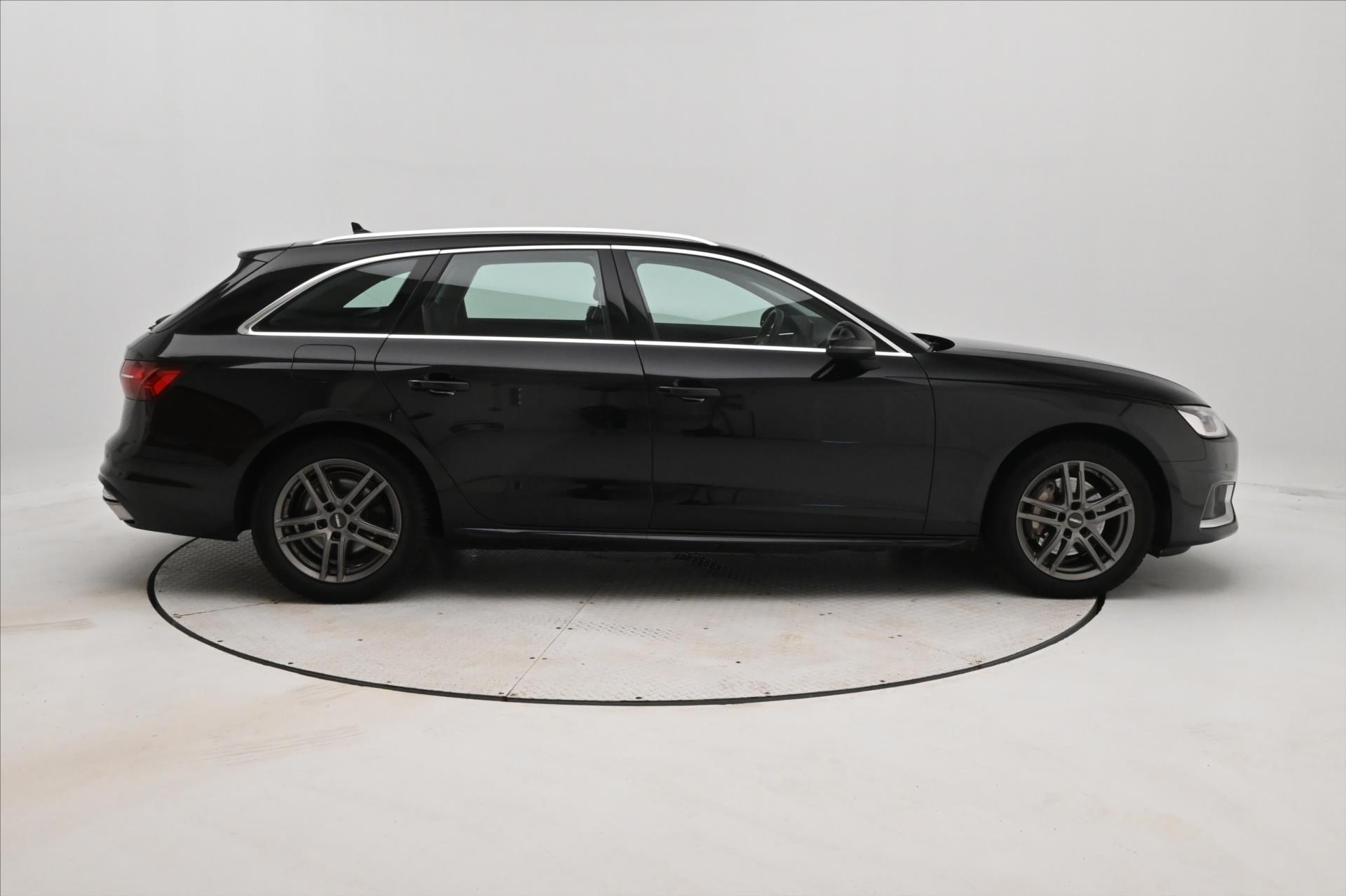 Hlavní fotografie vozu Audi A4 2,0 40TDI 150 kW S-Tronic Záruka až 5 let (4)