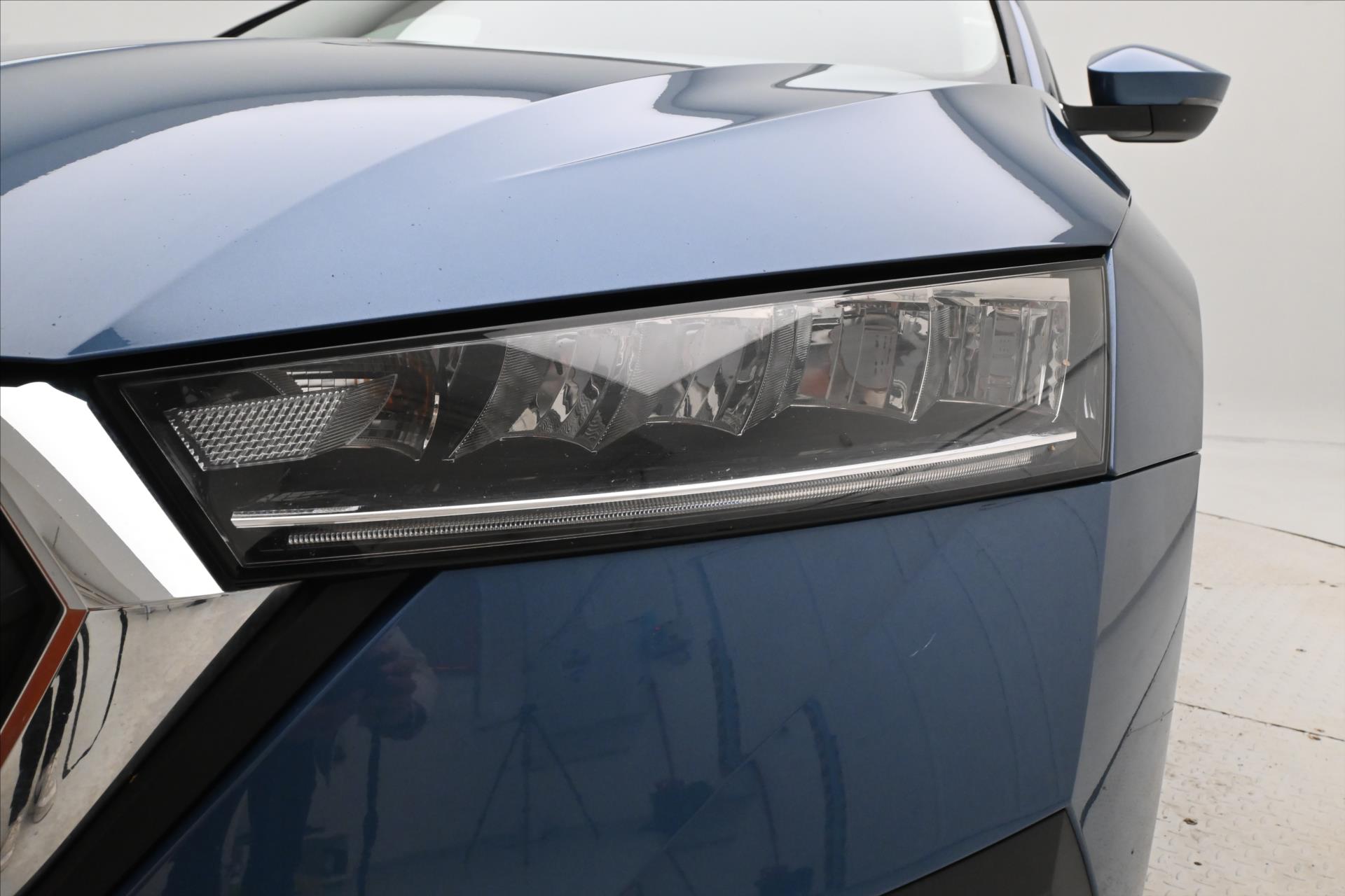 Hlavní fotografie vozu Škoda Octavia 2,0 TDI 110 kW DSG Style Záruka až 5 let (31)