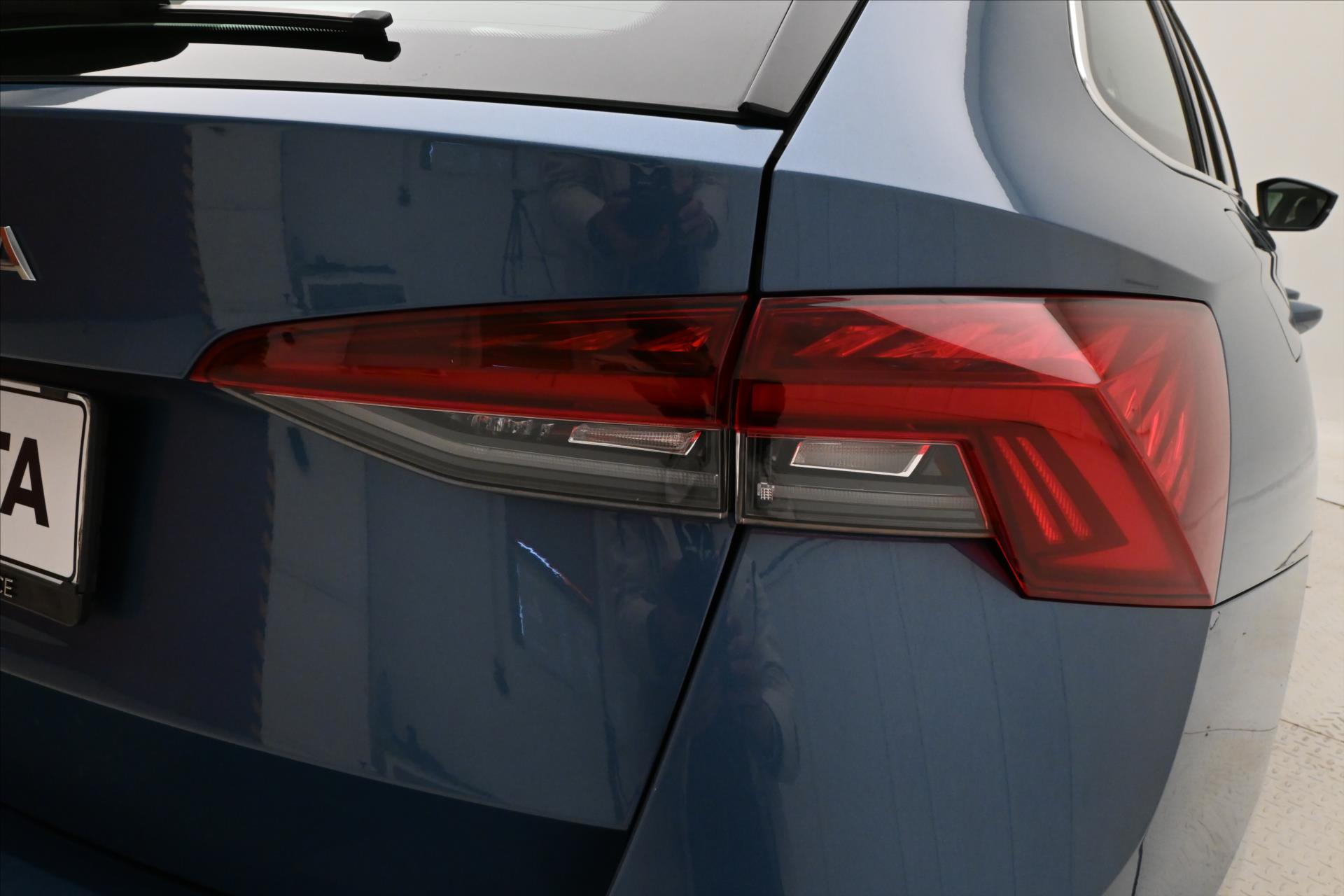 Hlavní fotografie vozu Škoda Octavia 2,0 TDI 110 kW DSG Style Záruka až 5 let (32)