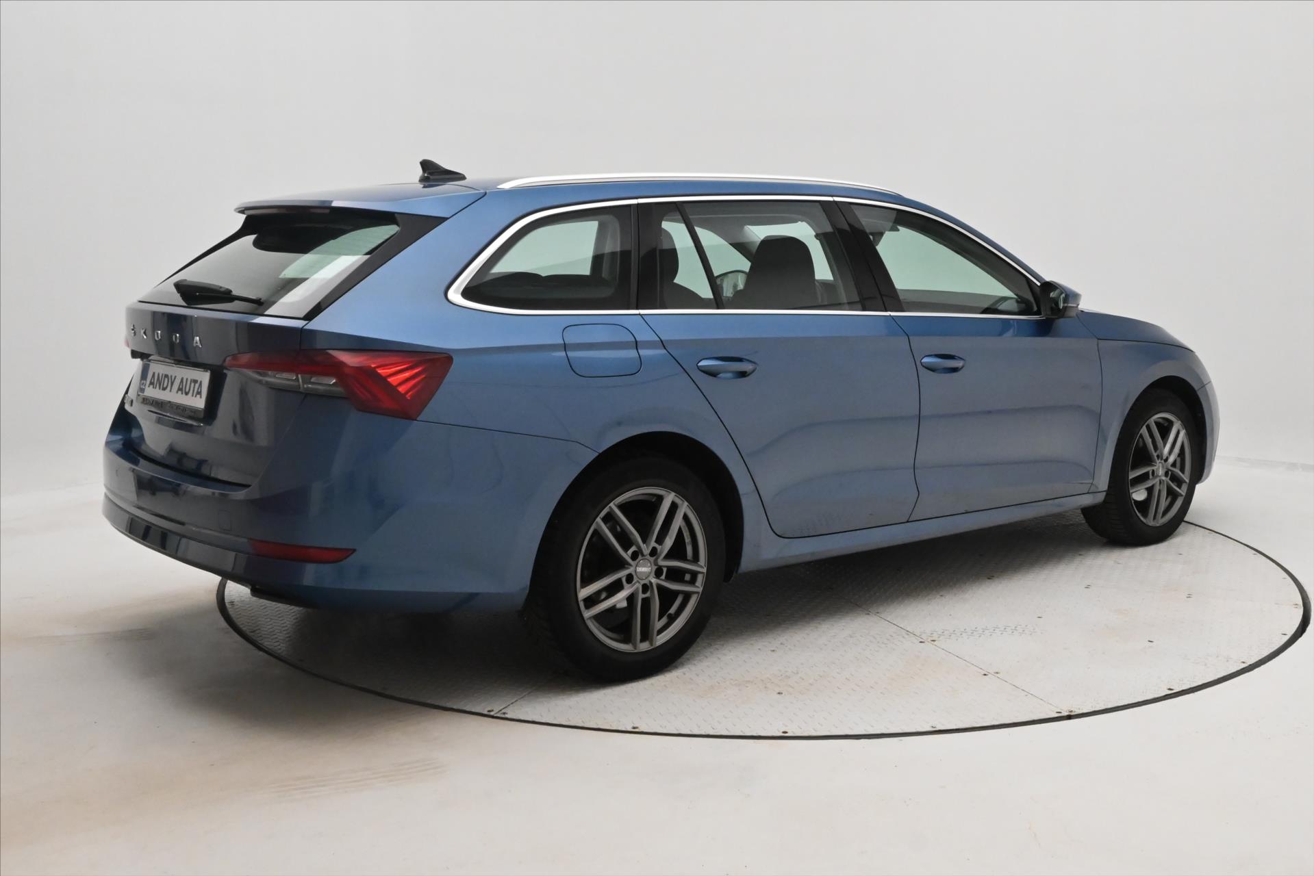 Hlavní fotografie vozu Škoda Octavia 2,0 TDI 110 kW DSG Style Záruka až 5 let (5)