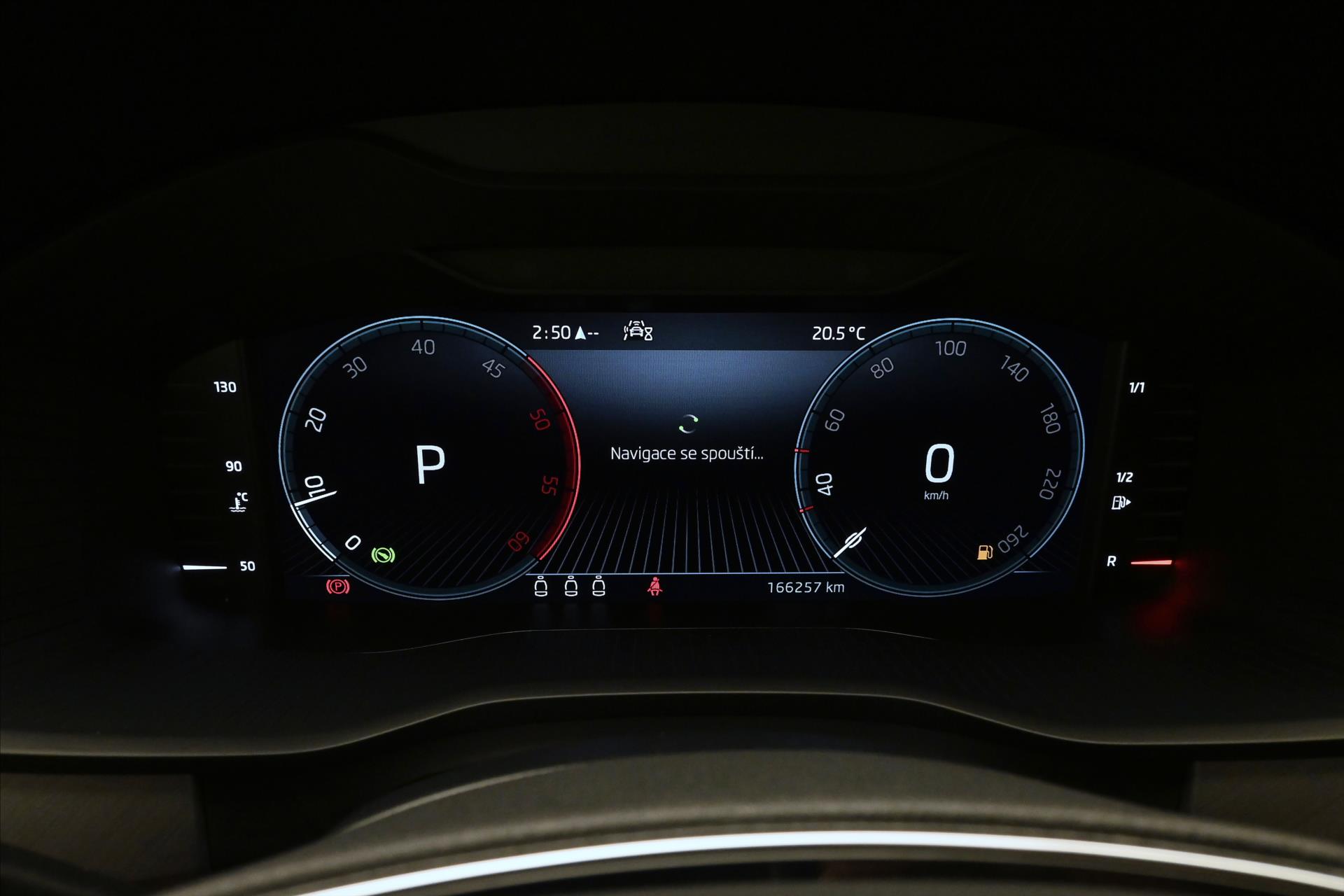 Main photo of the car Skoda Kodiaq 2,0 TDI 110 kW DSG TAŽNÉ ZAŘÍZENÍ Záruka až 5 let (16)