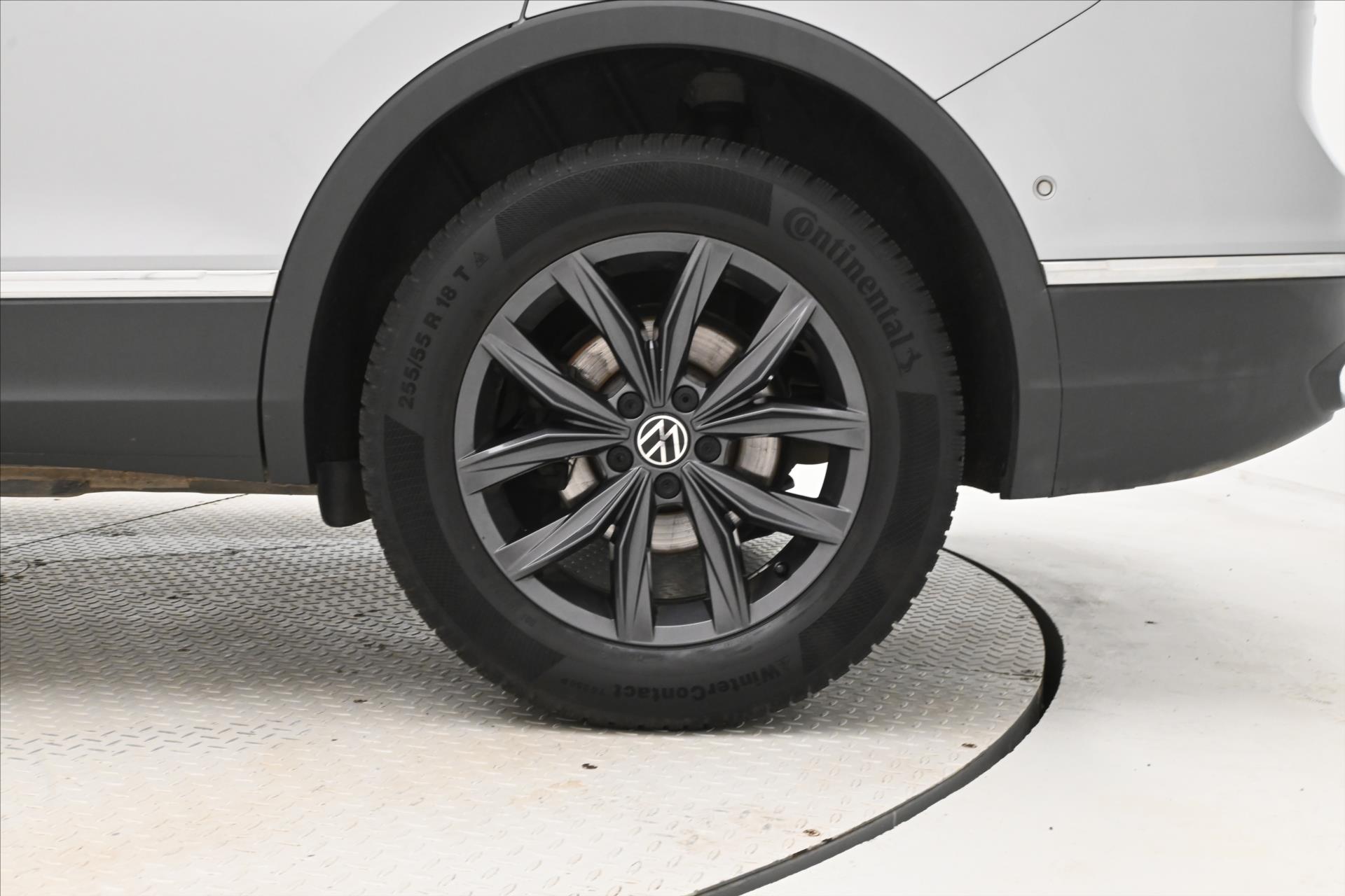 Hlavní fotografie vozu Volkswagen Tiguan Allspace 2,0 TDI 110kW DSG 7Míst Záruka až 5 let (32)