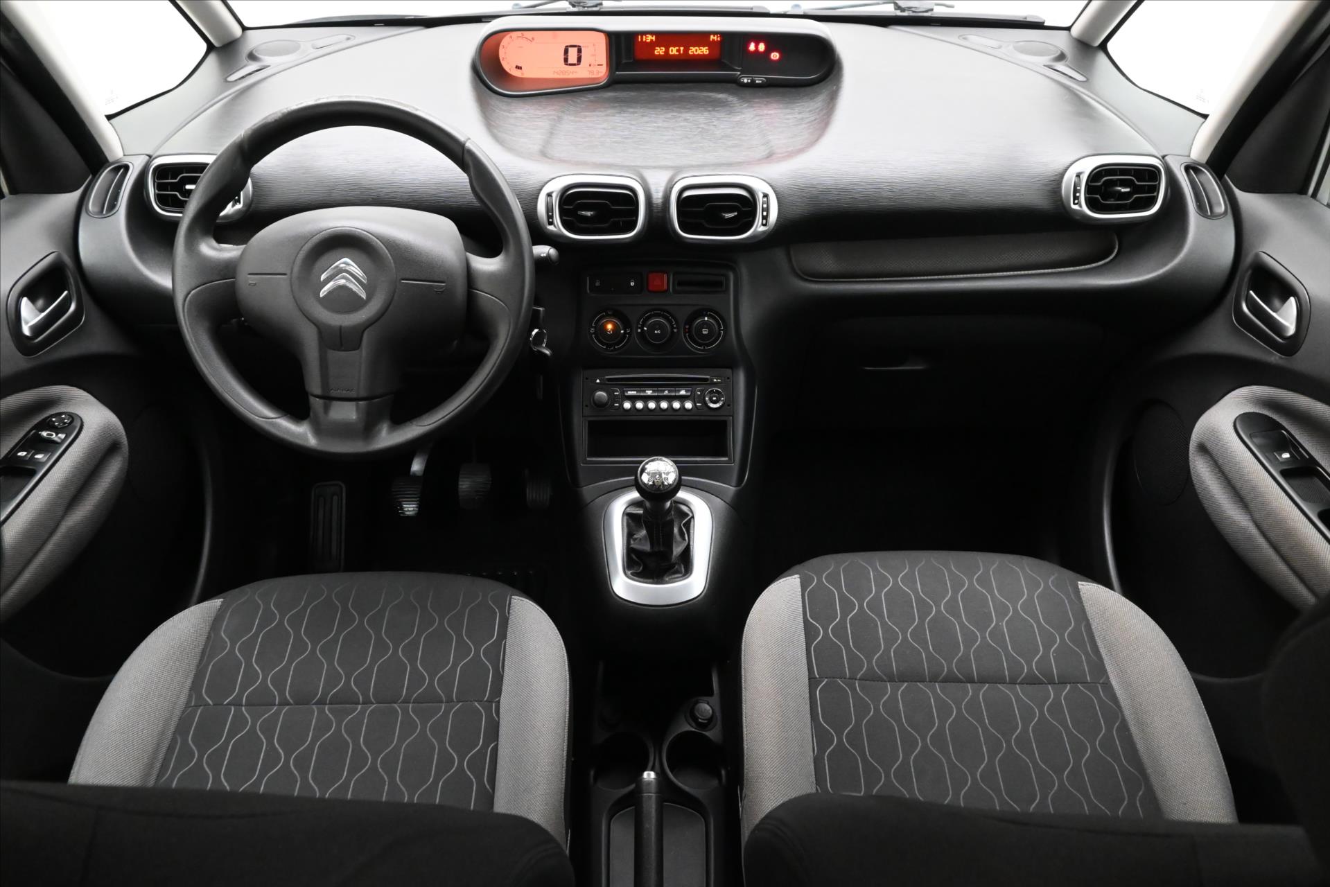 Main photo of the car Citroën C3 Picasso 1,6 HDI 73 kW TAŽNÉ Záruka až 5 let (15)