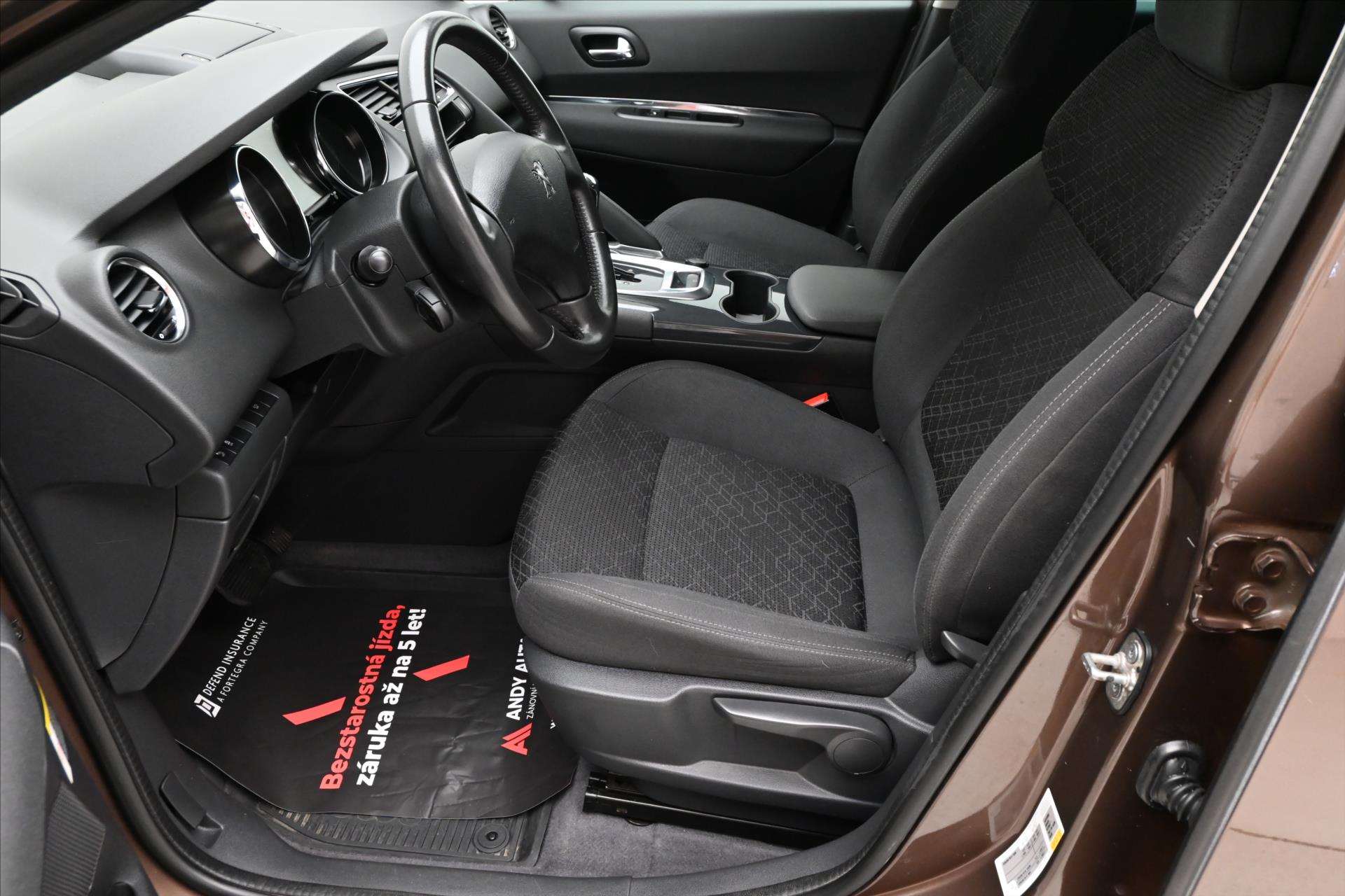 Main photo of the car Peugeot 3008 1,6 HDI 88 kW AT TAŽNÉ Záruka až 5 let (14)