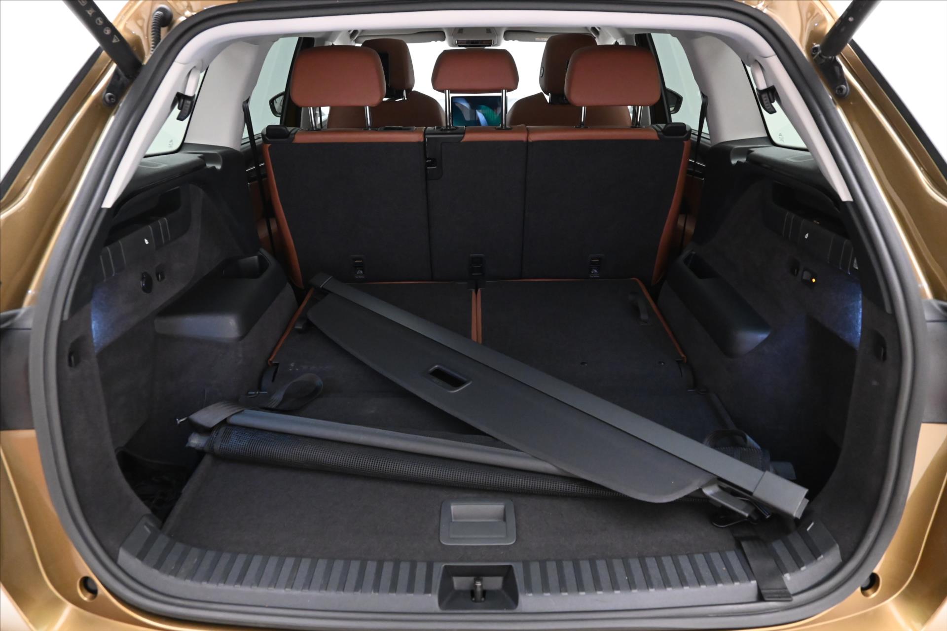 Hlavní fotografie vozu Škoda Kodiaq 2,0 TDI 110kW DSG Selection 7 míst Záruka až 5 let (11)
