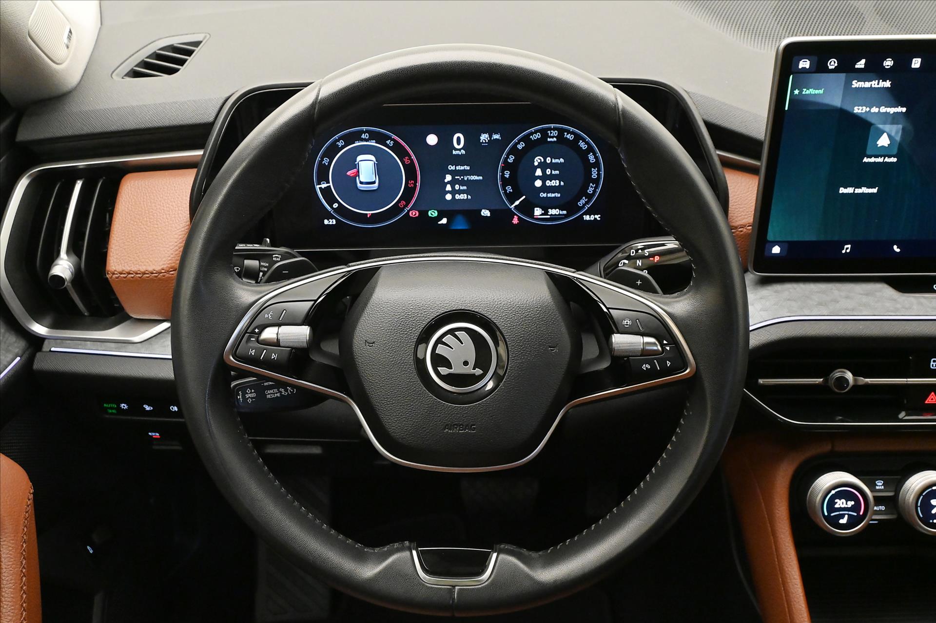 Hlavní fotografie vozu Škoda Kodiaq 2,0 TDI 110kW DSG Selection 7 míst Záruka až 5 let (18)