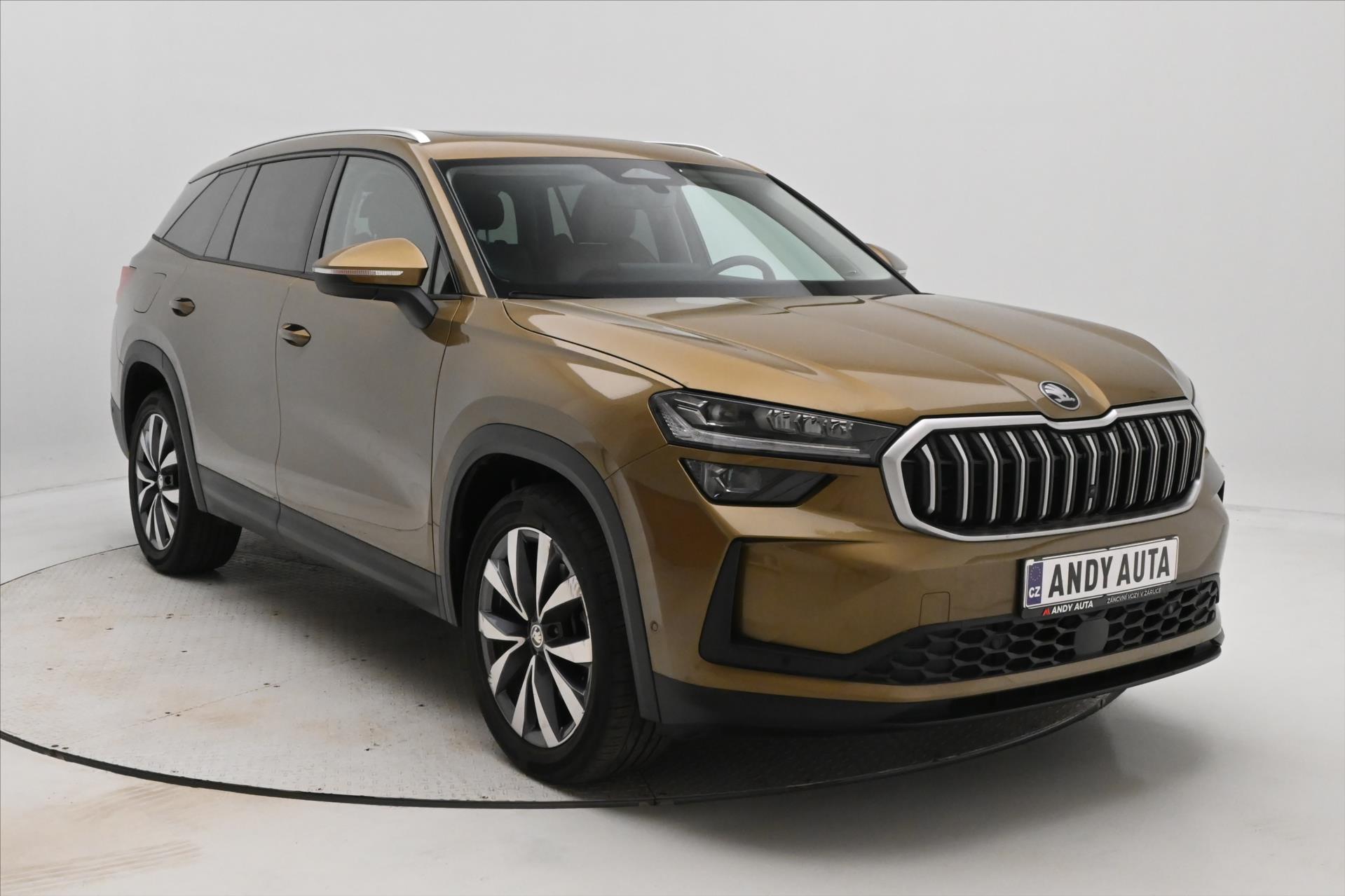 Hlavní fotografie vozu Škoda Kodiaq 2,0 TDI 110kW DSG Selection 7 míst Záruka až 5 let (3)