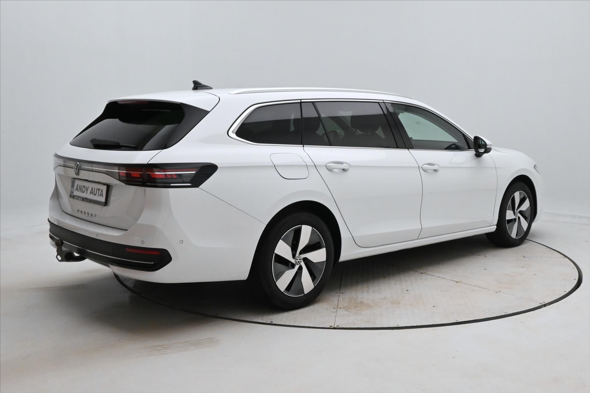 Main photo of the car Volkswagen Passat 2.0 TDI 110 kW DSG Business Warranty up to 5 years (5)