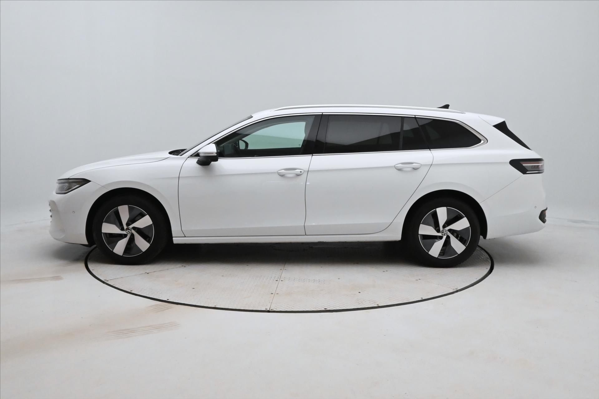 Main photo of the car Volkswagen Passat 2.0 TDI 110 kW DSG Business Warranty up to 5 years (8)