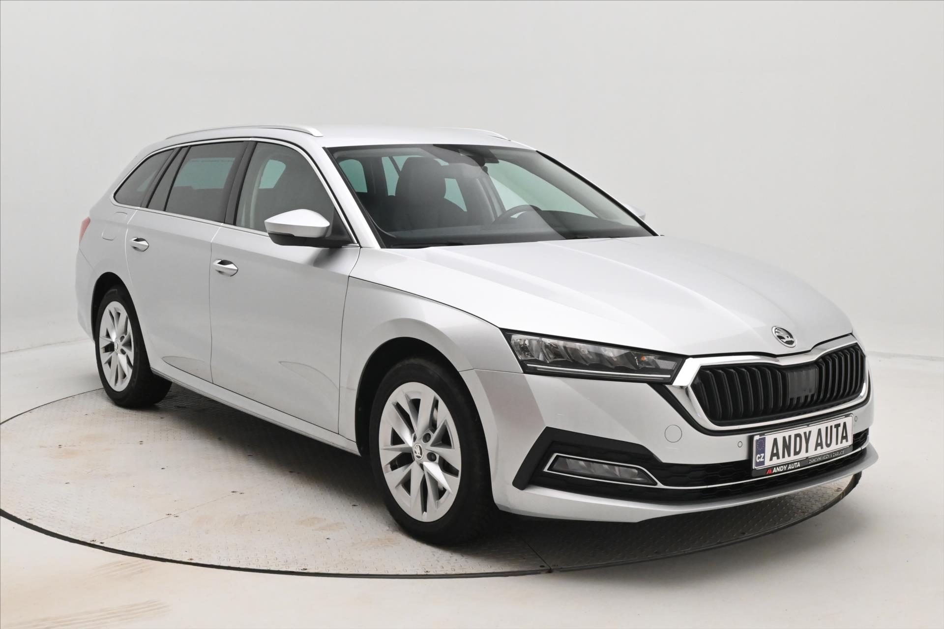 Hlavní fotografie vozu Škoda Octavia 2,0 TDI 110kW Style Záruka až 5 let (3)