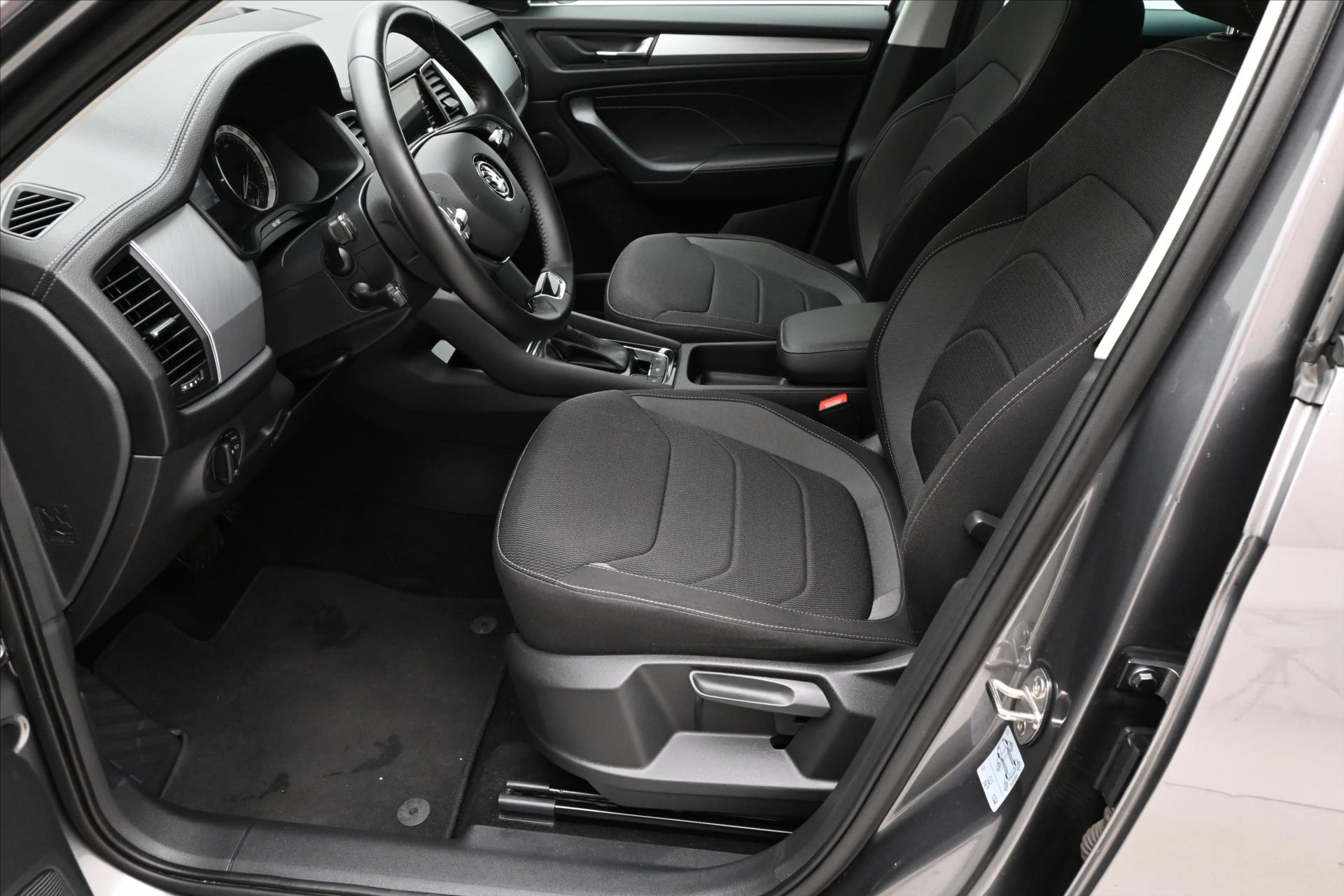 Hlavní fotografie vozu Škoda Kodiaq 1,5 TSI 110 kW DSG 7MÍST Záruka až 5 let (14)