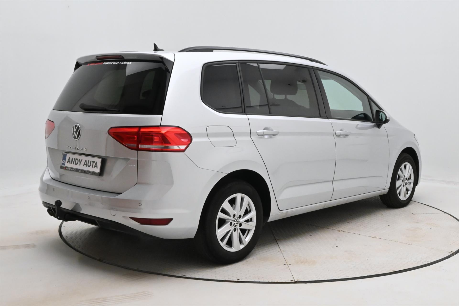 Main photo of the car Volkswagen Touran 2,0 TDI 110kW DSG Comfortline Záruka až 5 let (5)