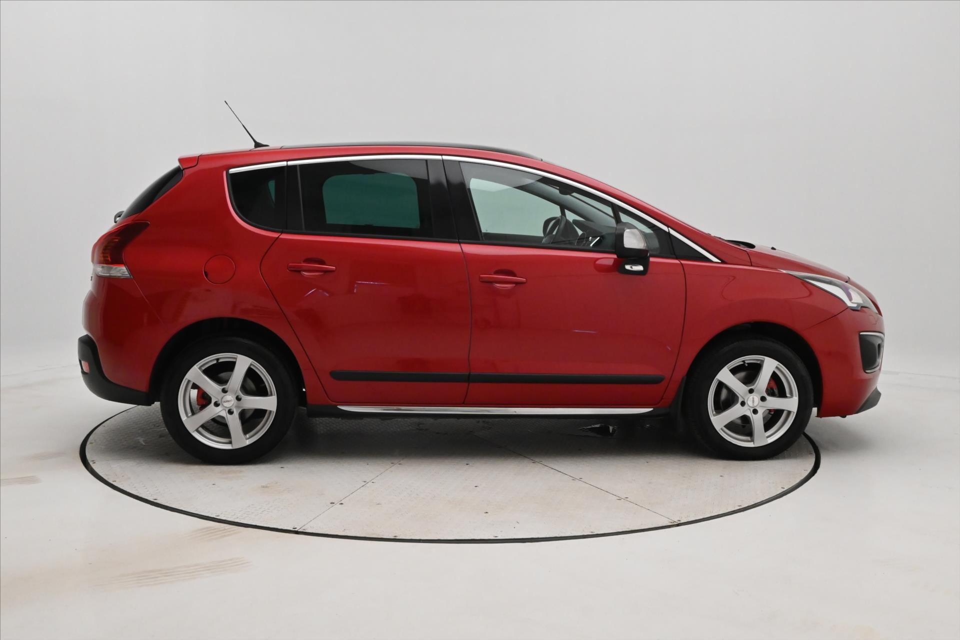 Main photo of the car Peugeot 3008 1,6 HDI 84 kW ALLURE Záruka až 5 let (5)