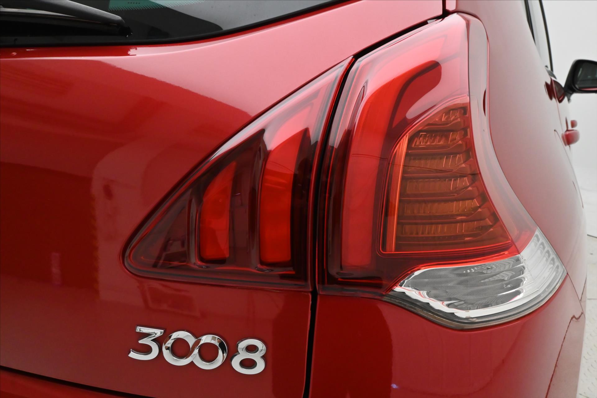 Main photo of the car Peugeot 3008 1.6 HDI 84 kW Manual (29)