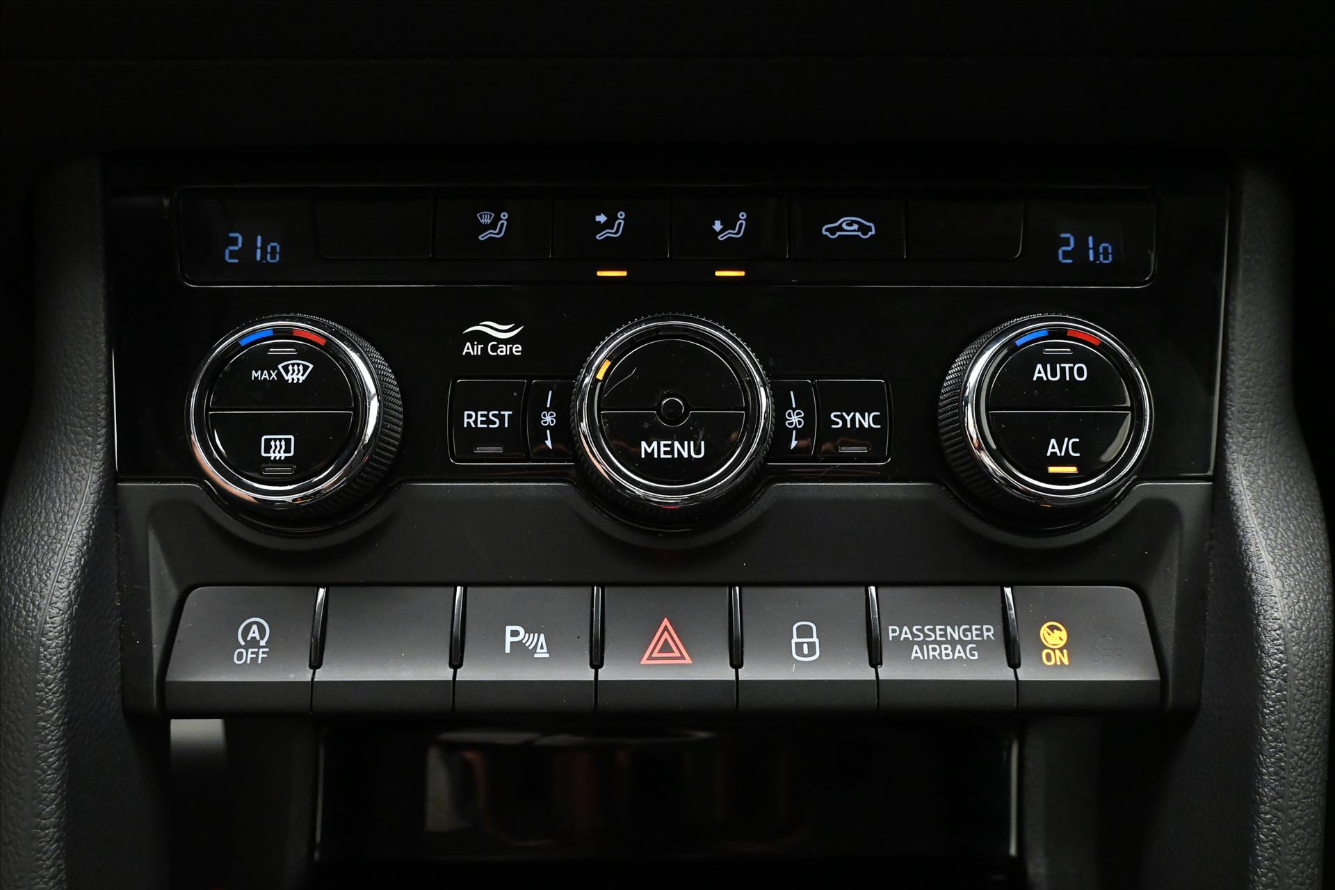 Hlavní fotografie vozu Škoda Kodiaq 2,0 TDI 110kW DSG Ambitiion Záruka až 5 let (22)