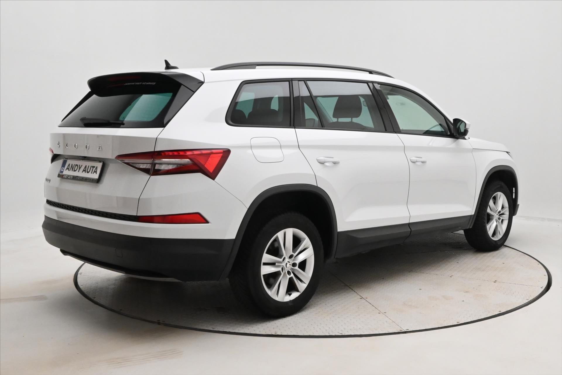 Hlavní fotografie vozu Škoda Kodiaq 2,0 TDI 110kW DSG Ambitiion Záruka až 5 let (5)