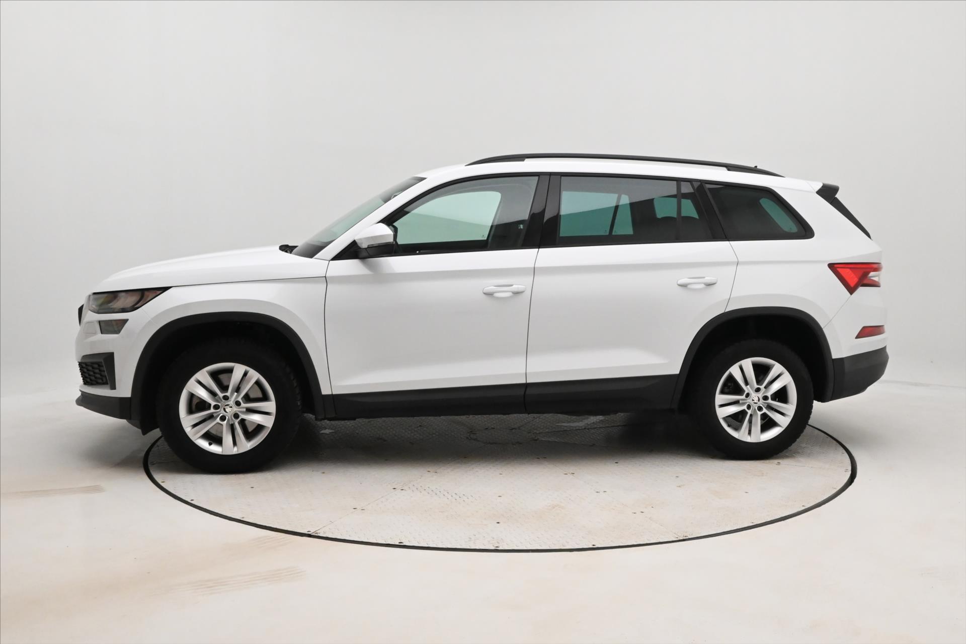 Hlavní fotografie vozu Škoda Kodiaq 2,0 TDI 110kW DSG Ambitiion Záruka až 5 let (8)