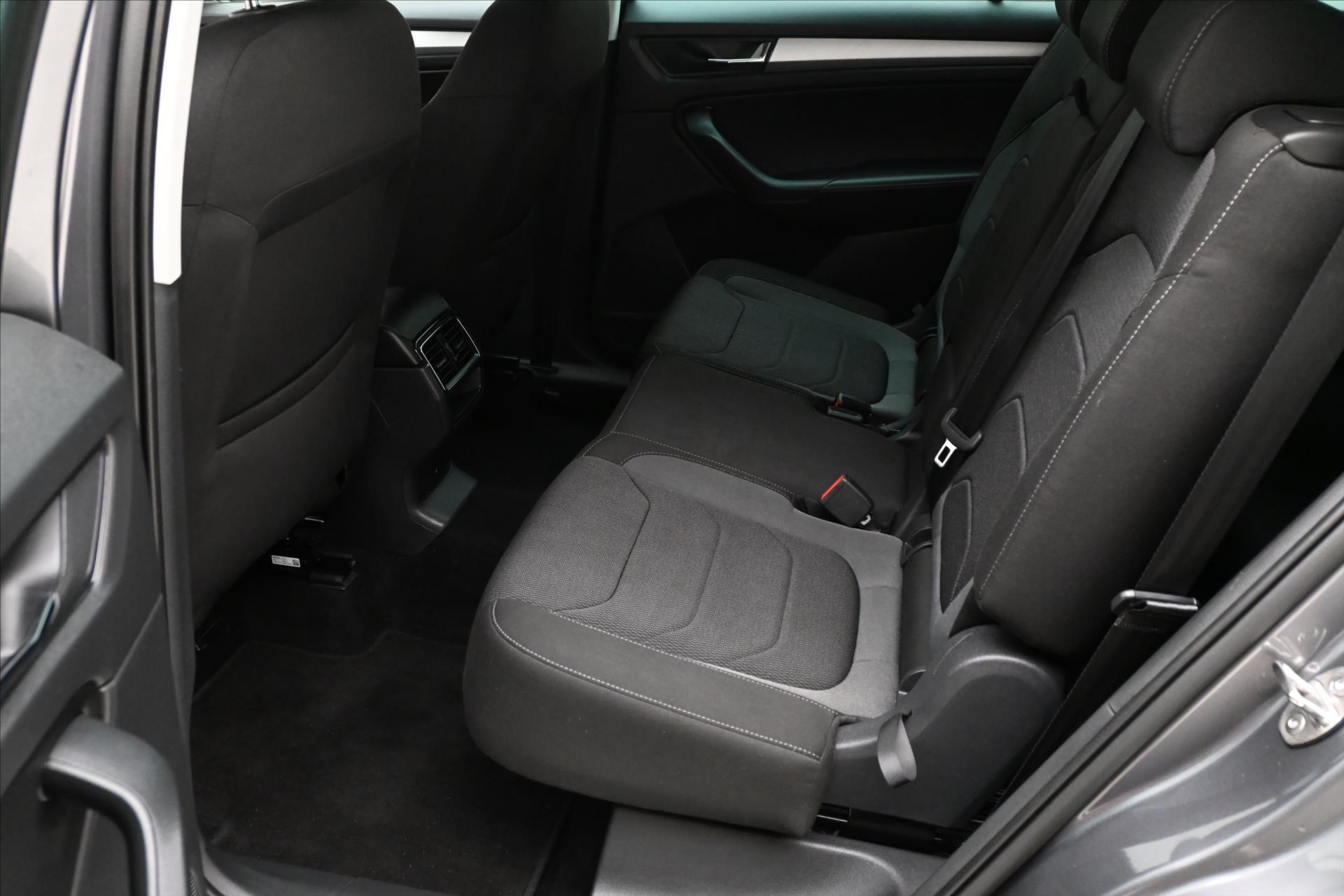 Main photo of the car Skoda Kodiaq 2,0 TDI 110 kW DSG 7MÍST Záruka až 5 let (15)