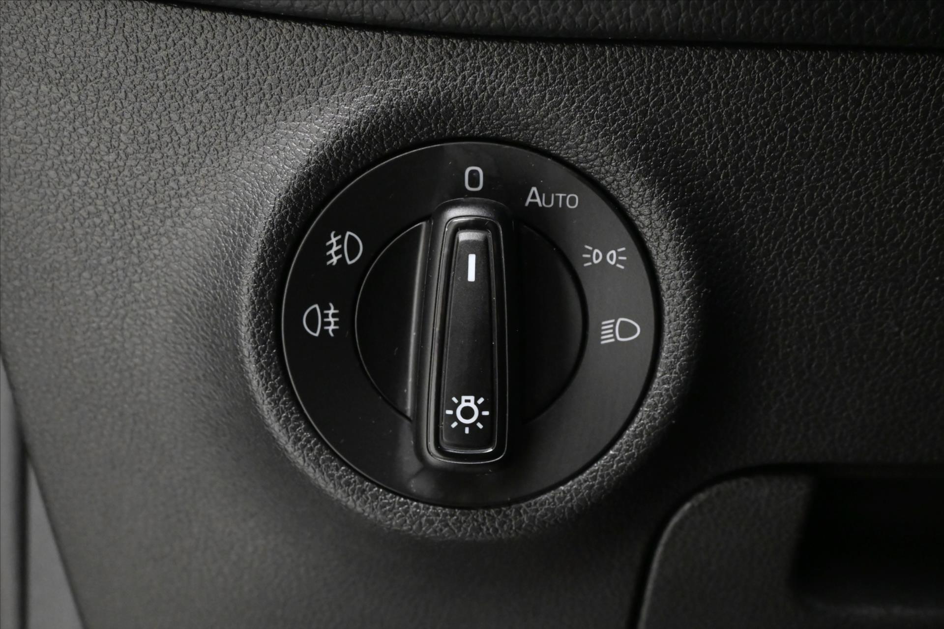 Main photo of the car Skoda Kodiaq 2,0 TDI 110 kW DSG 7MÍST Záruka až 5 let (27)