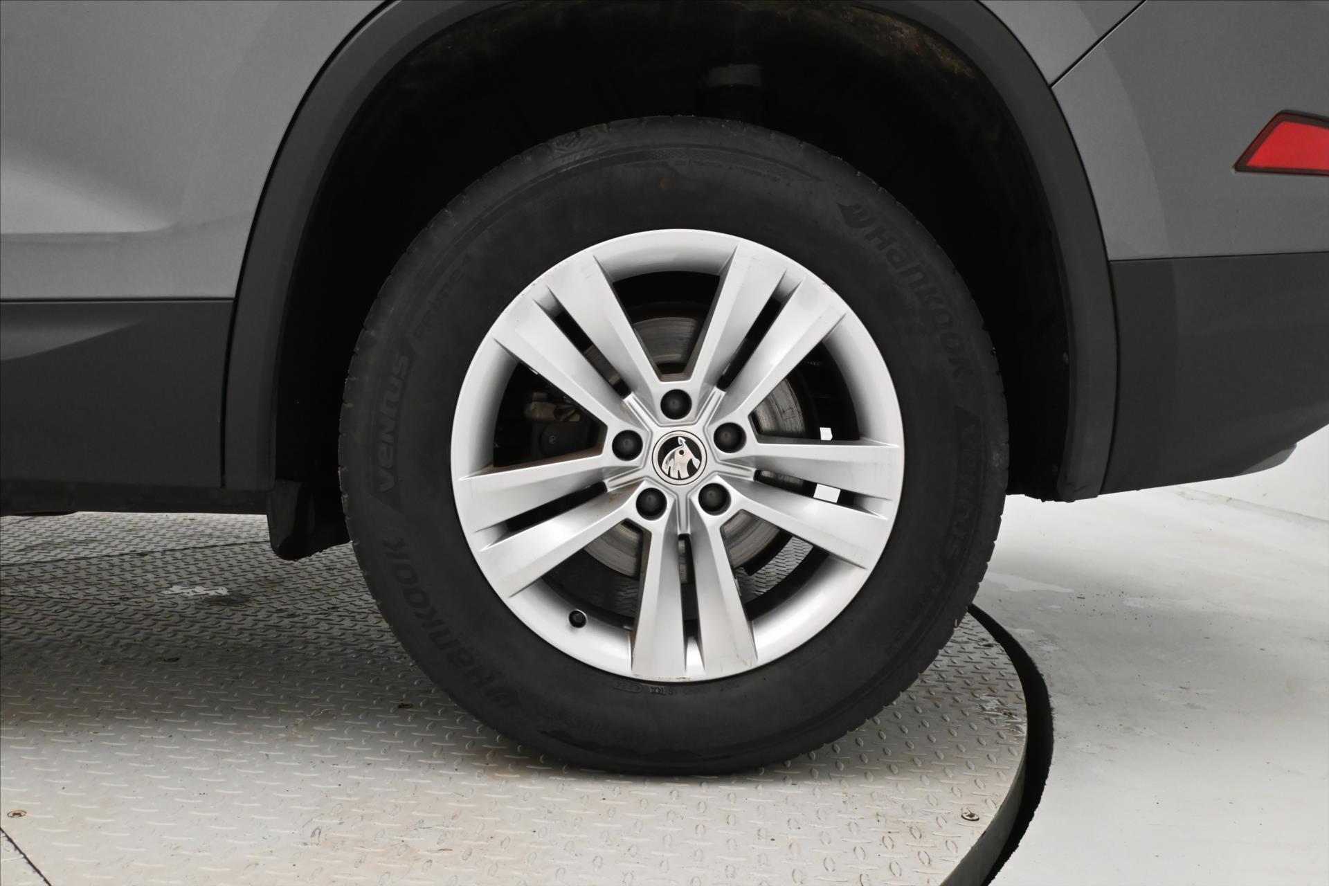 Main photo of the car Skoda Kodiaq 2,0 TDI 110 kW DSG 7MÍST Záruka až 5 let (34)