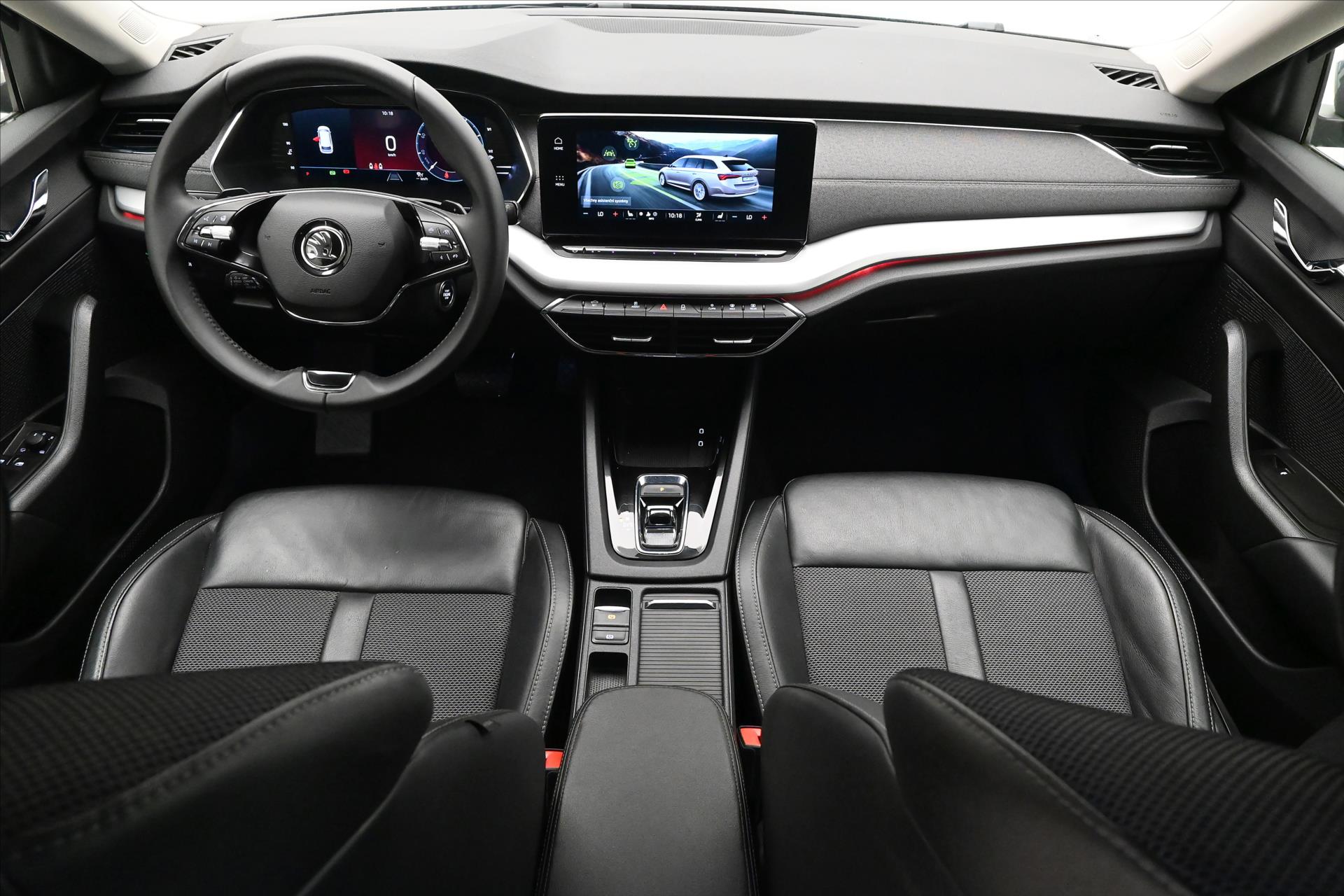 Main photo of the car Skoda Octavia 2.0 TDI 110 kW DSG Style Warranty up to 5 years (15)