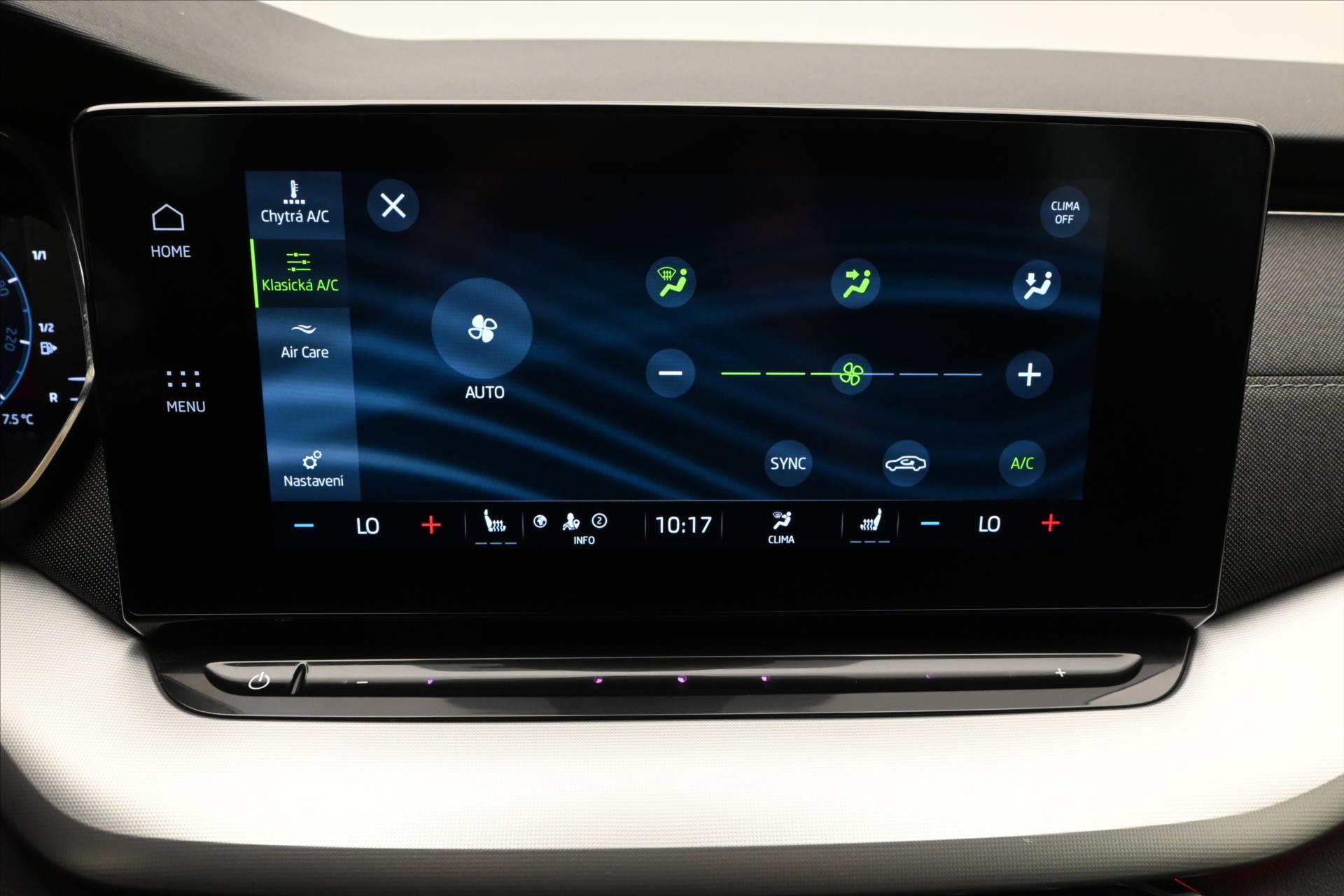 Main photo of the car Skoda Octavia 2.0 TDI 110 kW DSG Style Warranty up to 5 years (21)