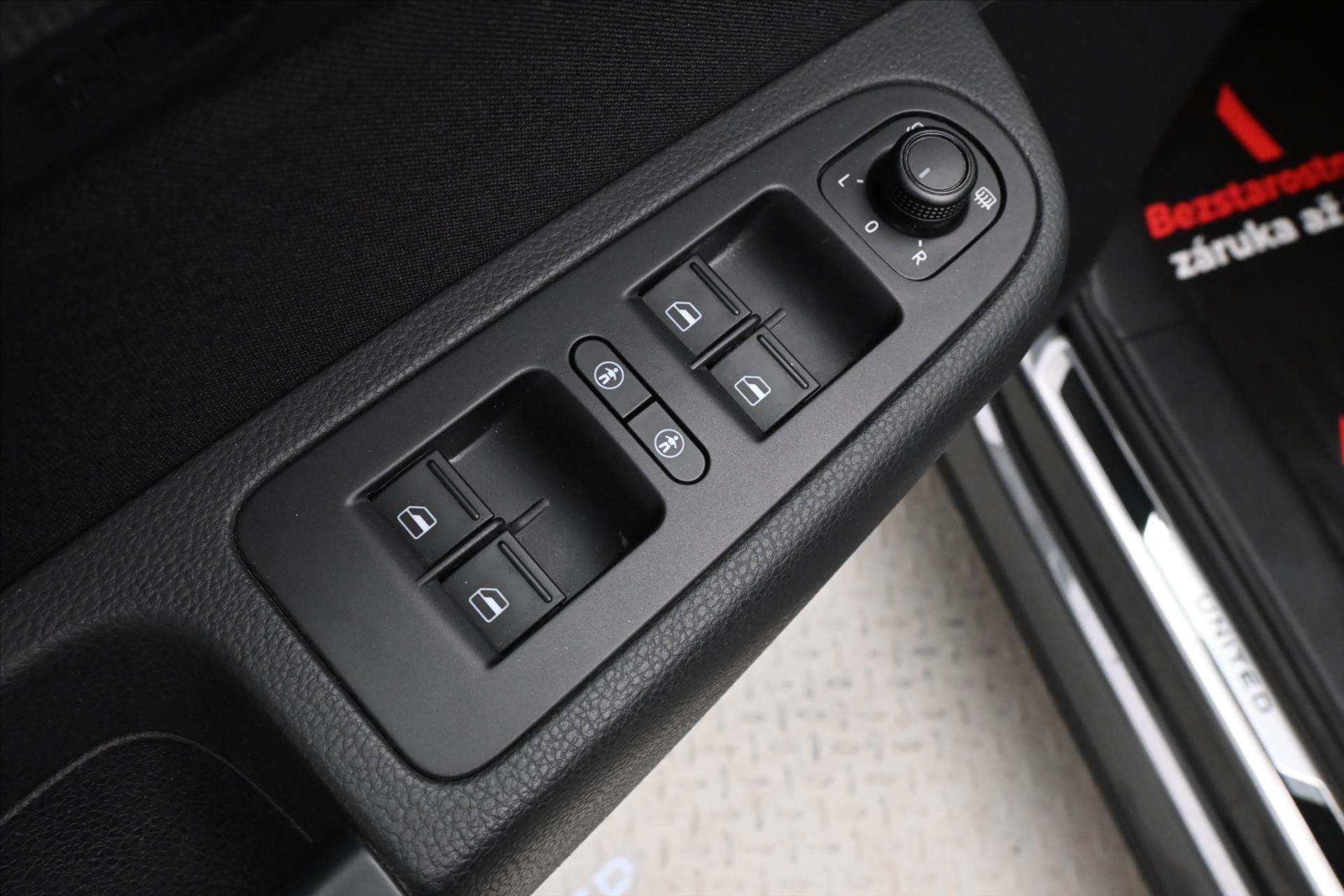 Hlavní fotografie vozu Volkswagen Sharan 2,0 TDI 110 kW DSG 7MÍST Záruka až 5 let (25)